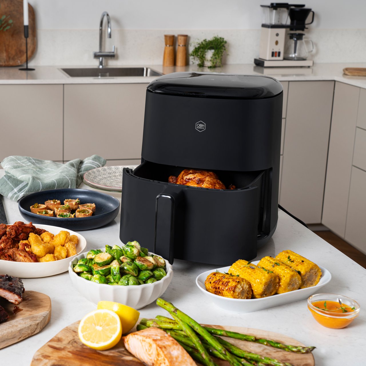 OBH NORDICA EASY FRY MAX AIRFRYER 5L SORT OBH NORDICA EASY FRY MAX AIRFRYER 5L SORT