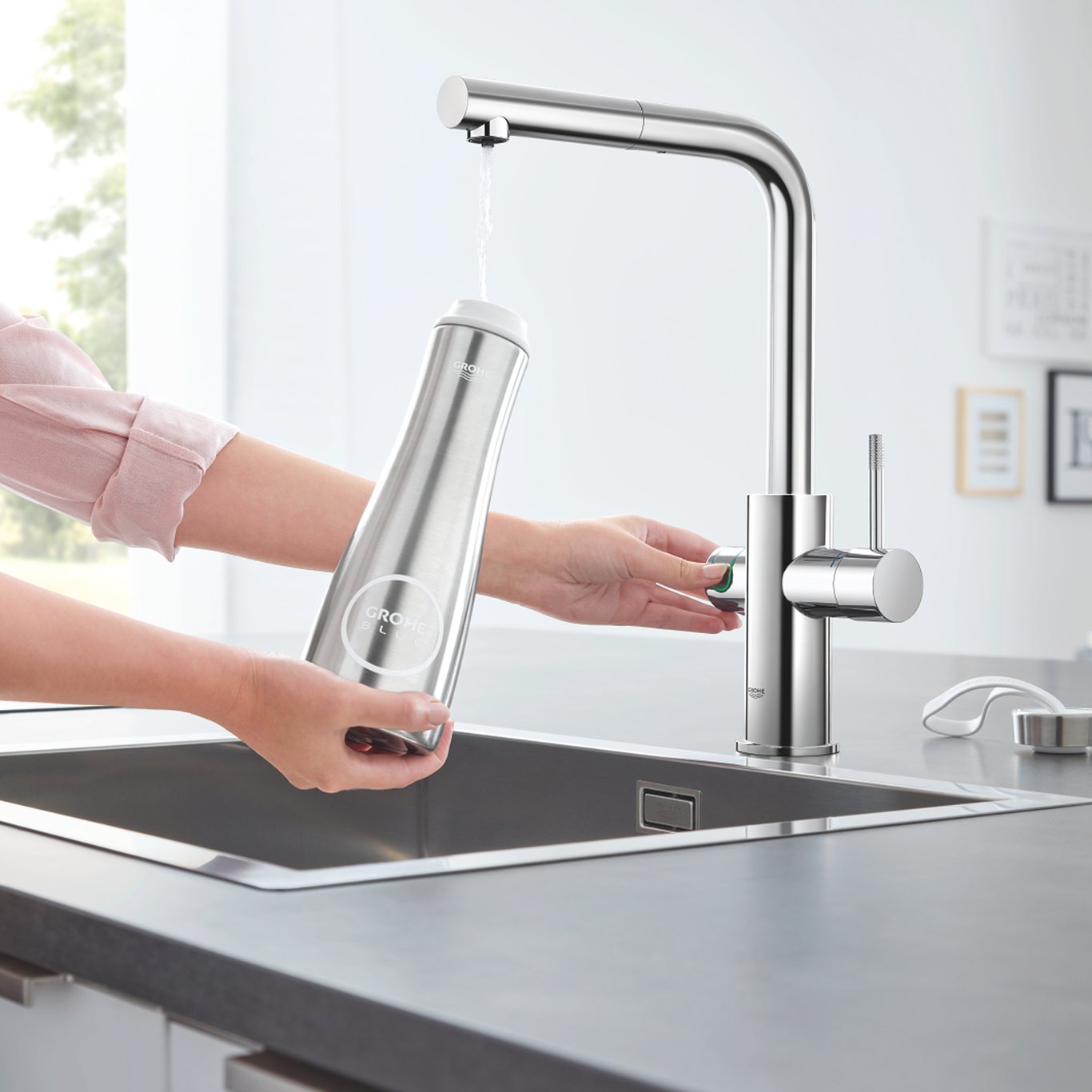 GROHE BLUE HOME KJØKKENARMATUR M/L-TUT OPPSTARTSSETT KROM GROHE BLUE HOME KJØKKENARMATUR M/L-TUT OPPSTARTSSETT KROM