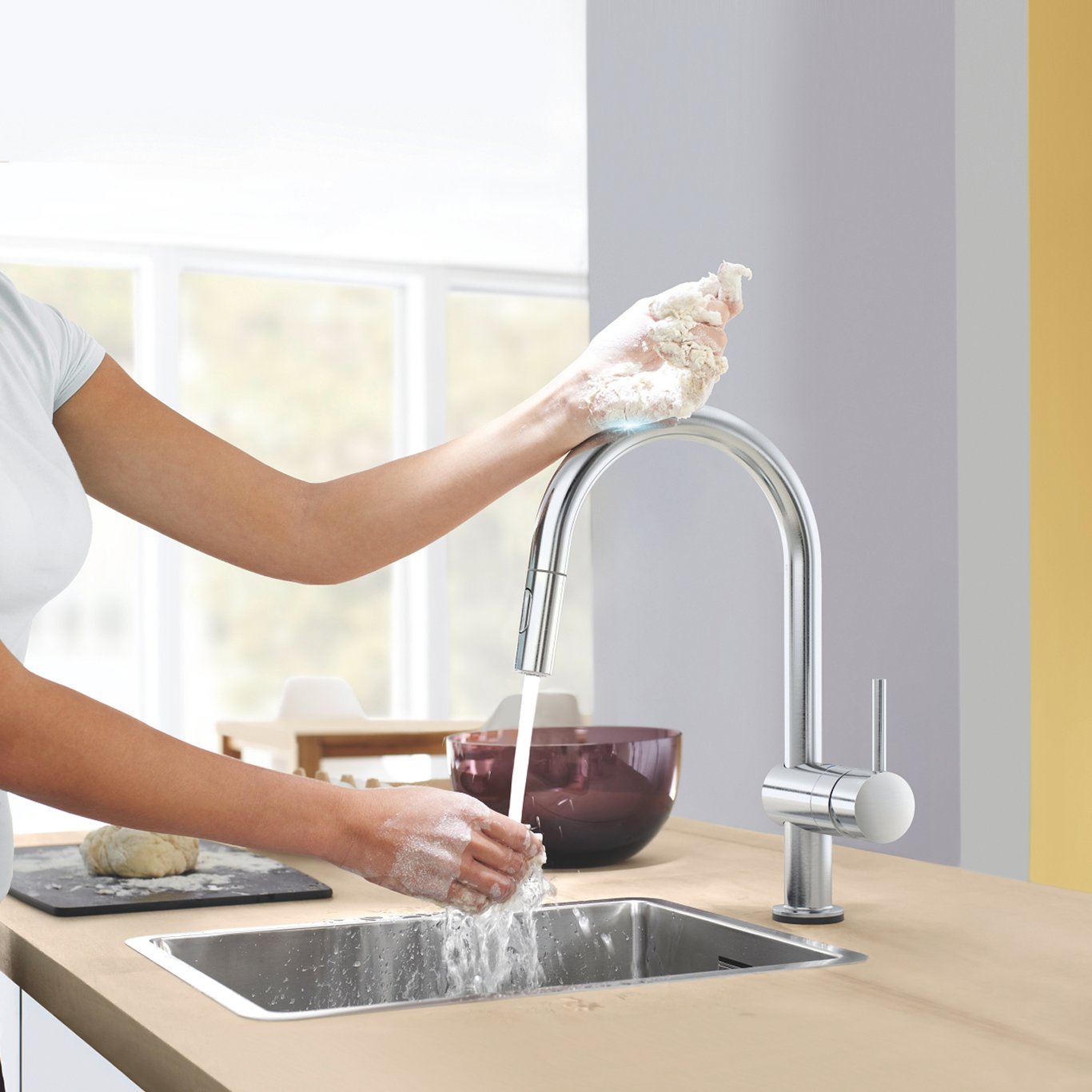 GROHE MINTA TOUCH ELEKTRONISK KJØKKENARMATUR M/UTTREKKBAR TUT SUPERSTEEL GROHE MINTA TOUCH ELEKTRONISK KJØKKENARMATUR M/UTTREKKBAR TUT SUPERSTEEL