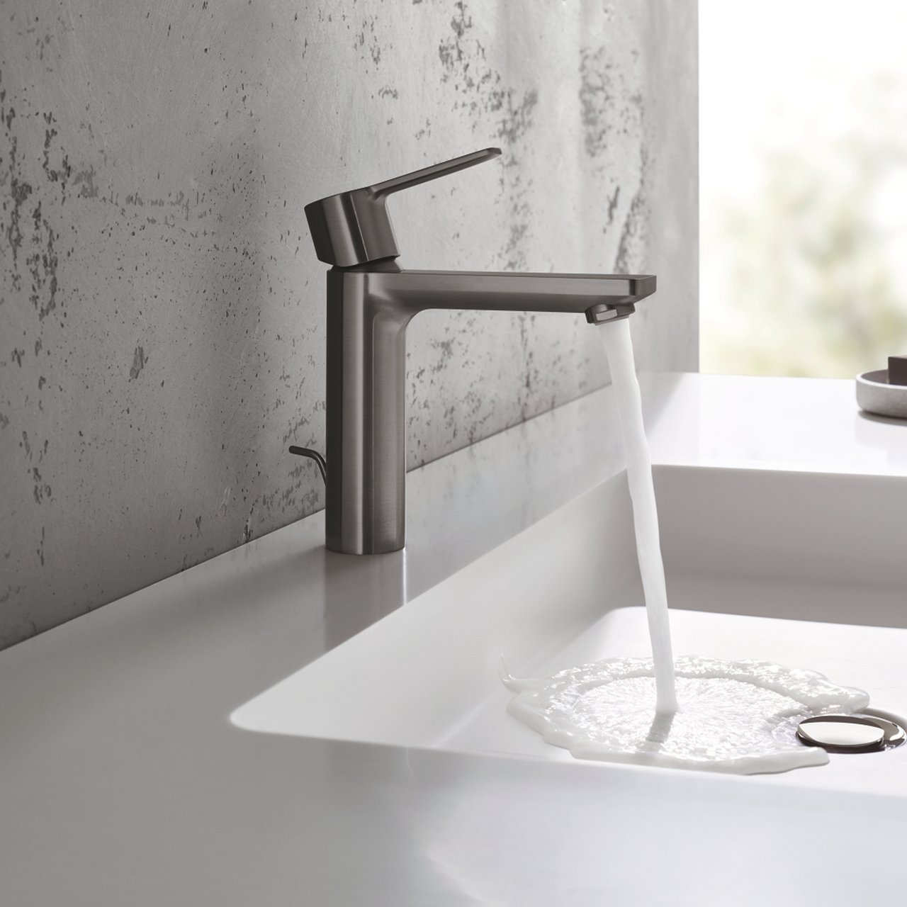 GROHE LINEARE S SERVANTBATTERI M/OPPLØFT BØRSTET HARD GRAFITT GROHE LINEARE S SERVANTBATTERI M/OPPLØFT BØRSTET HARD GRAFITT