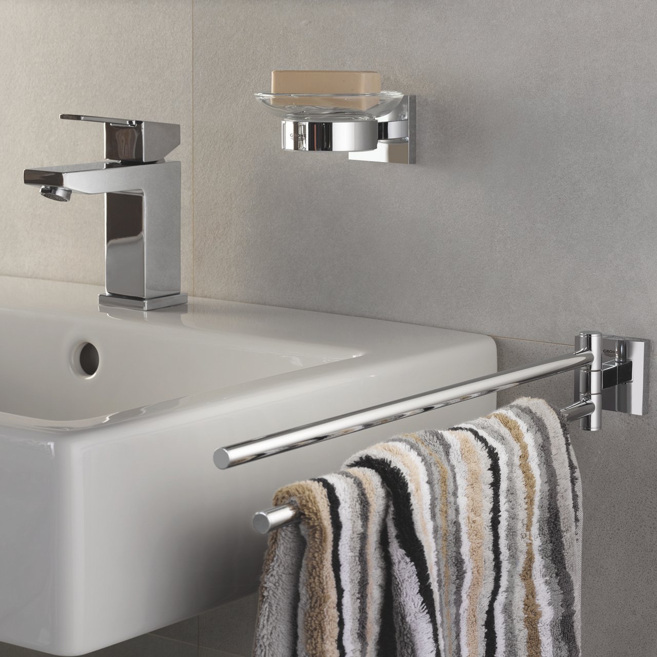 GROHE START CUBE SVINGBAR HÅNDKLEHOLDER KROM GROHE START CUBE SVINGBAR HÅNDKLEHOLDER KROM