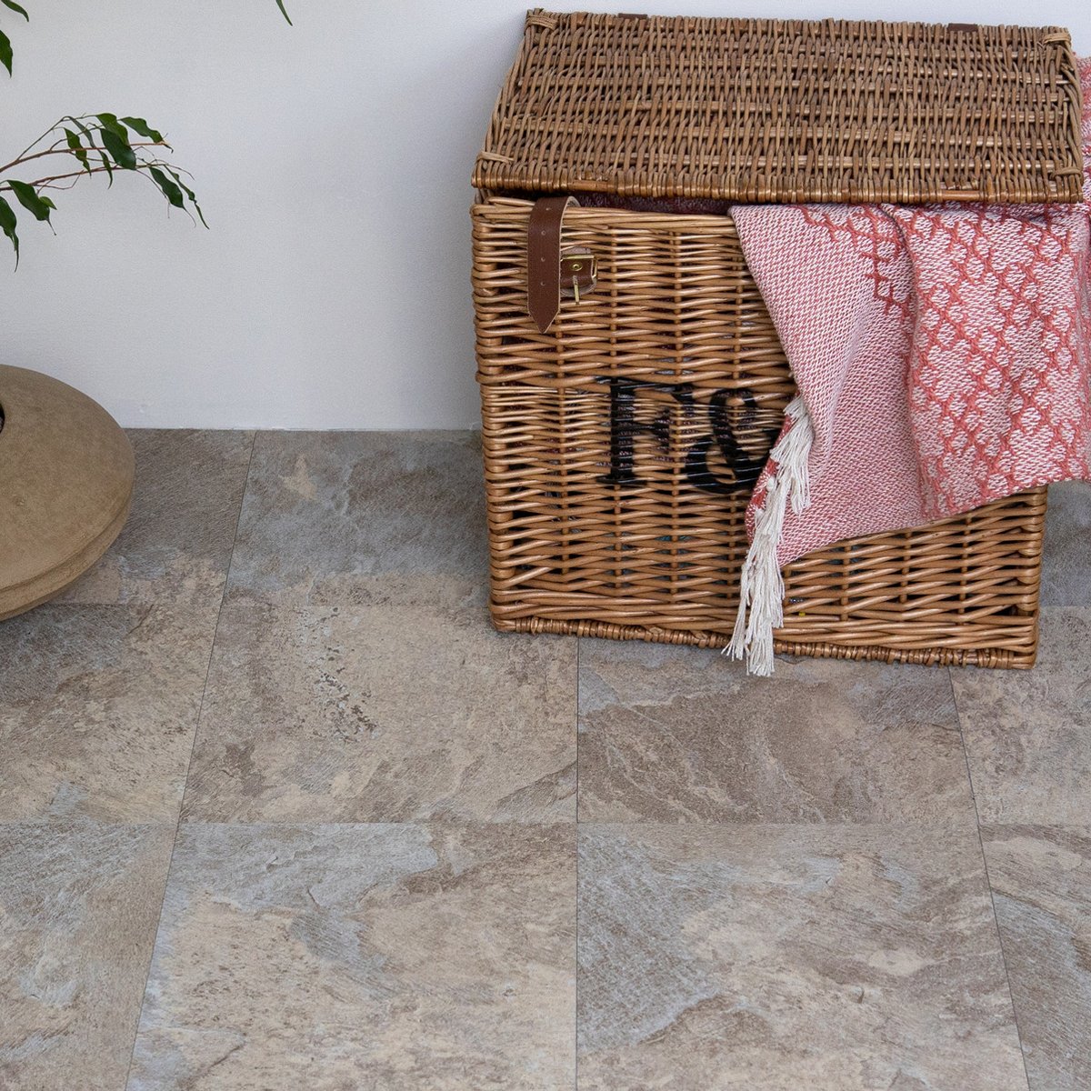 D-C-FIX SELVKLEBENDE VINYLFLISER LIGHT SLATE D-C-FIX SELVKLEBENDE VINYLFLISER LIGHT SLATE