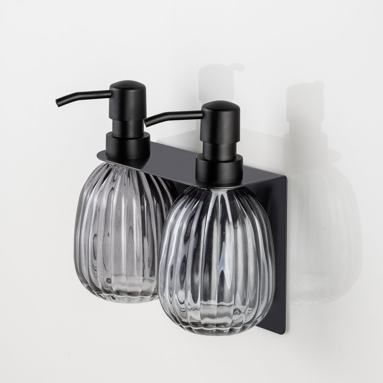 WENKO TURBOLOC HOLDER TIL SÅPEDISPENSER DUO MATT SORT