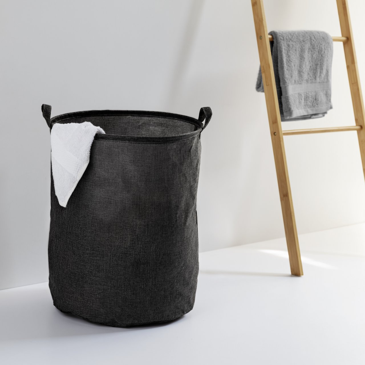 WENKO JUDY SKITTENTØYSKURV SORT