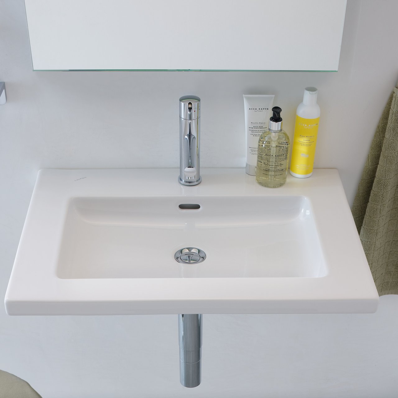 LAUFEN LIVING SQUARE SERVANT 65X48 CM U/ARMATURHULL HVIT LAUFEN LIVING SQUARE SERVANT 65X48 CM U/ARMATURHULL HVIT