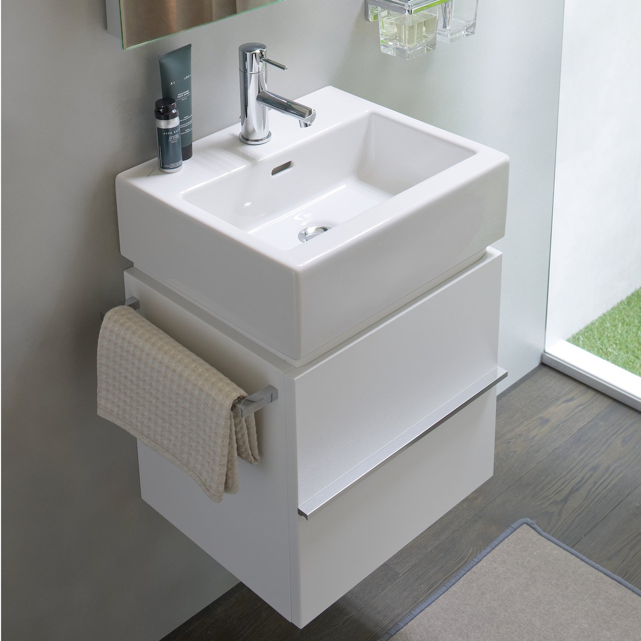 LAUFEN LIVING CITY SERVANT 50X46 CM HVIT LAUFEN LIVING CITY SERVANT 50X46 CM HVIT