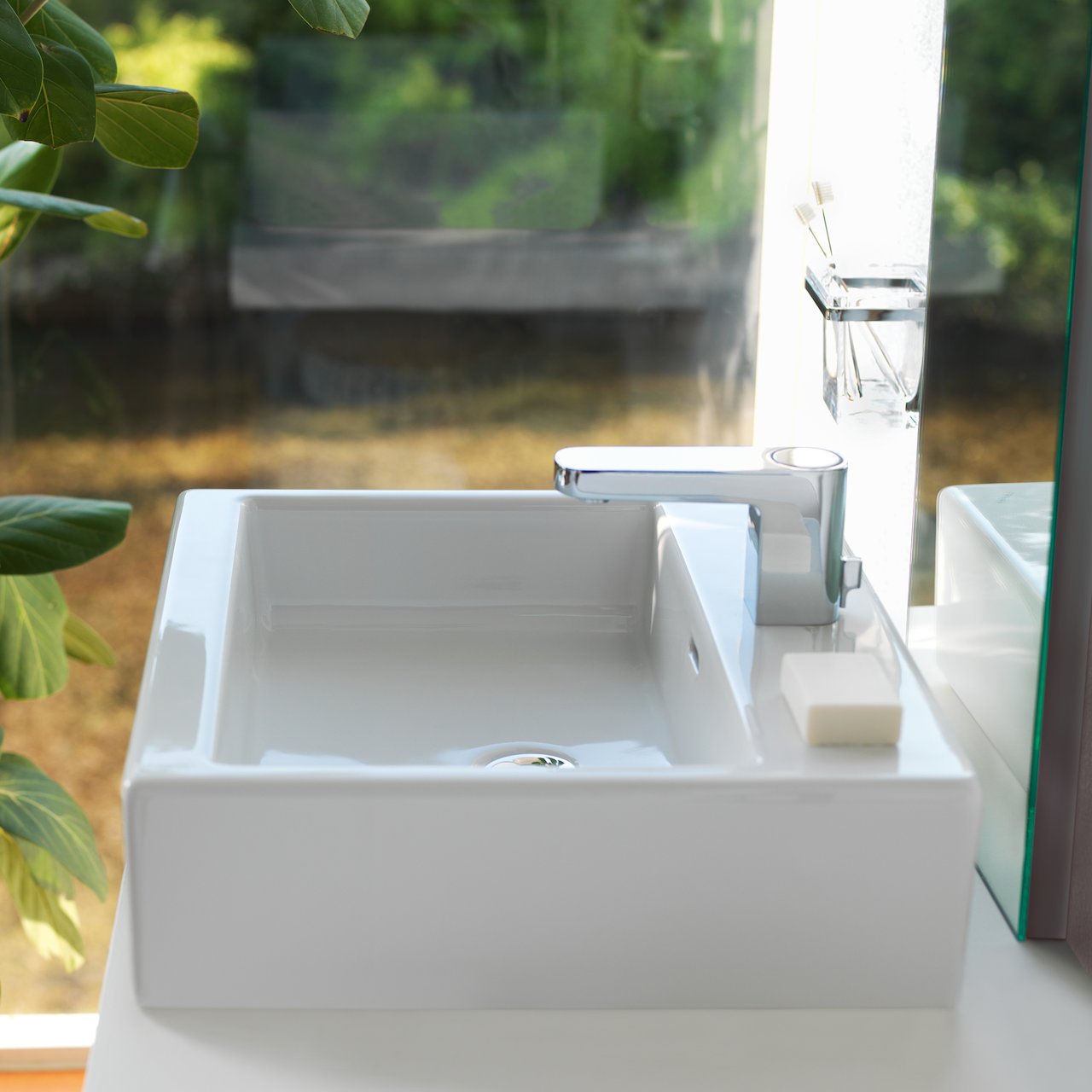 LAUFEN LIVING CITY SERVANT 80X46 CM HVIT