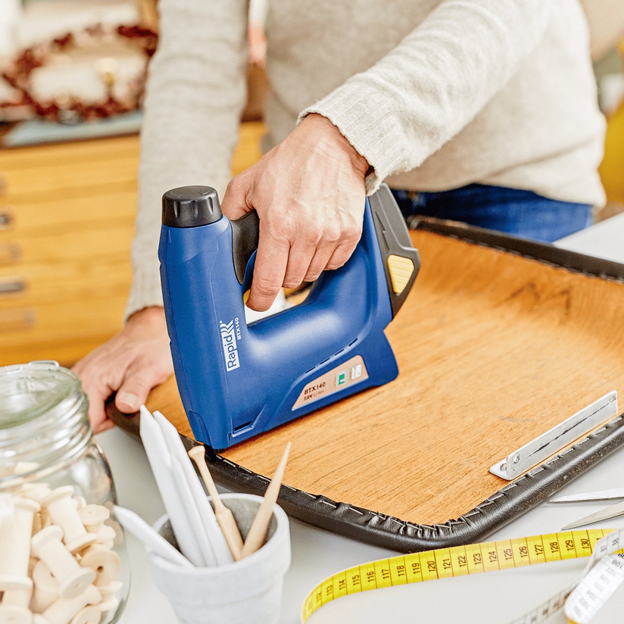 RAPID BATTERIDRIVEN STIFTPISTOL BTX140 I VESKE RAPID BATTERIDRIVEN STIFTPISTOL BTX140 I VESKE