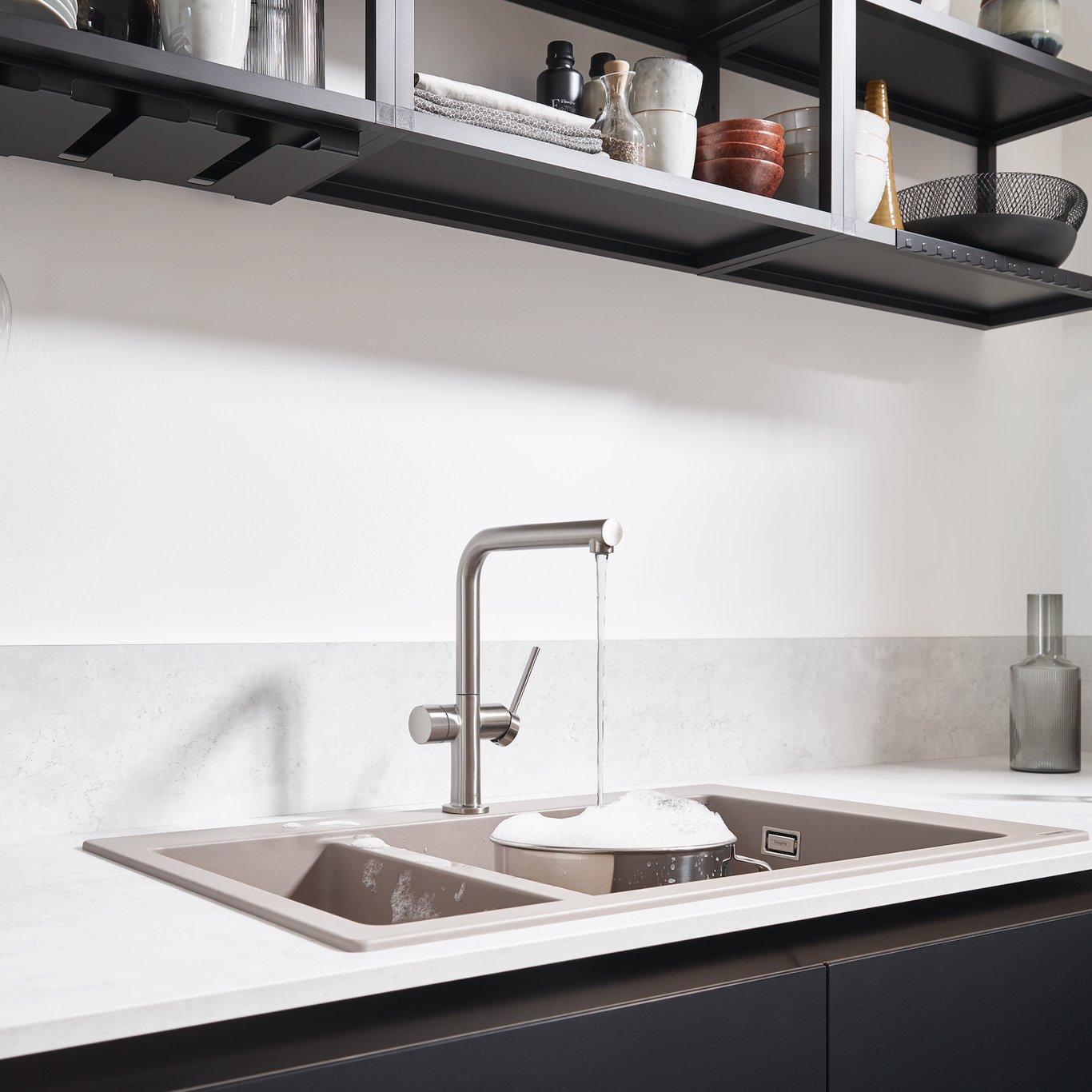 HANSGROHE TALIS M54 KJØKKENARMATUR 270 KROM M/ AVSTENGNING HANSGROHE TALIS M54 KJØKKENARMATUR 270 KROM M/ AVSTENGNING