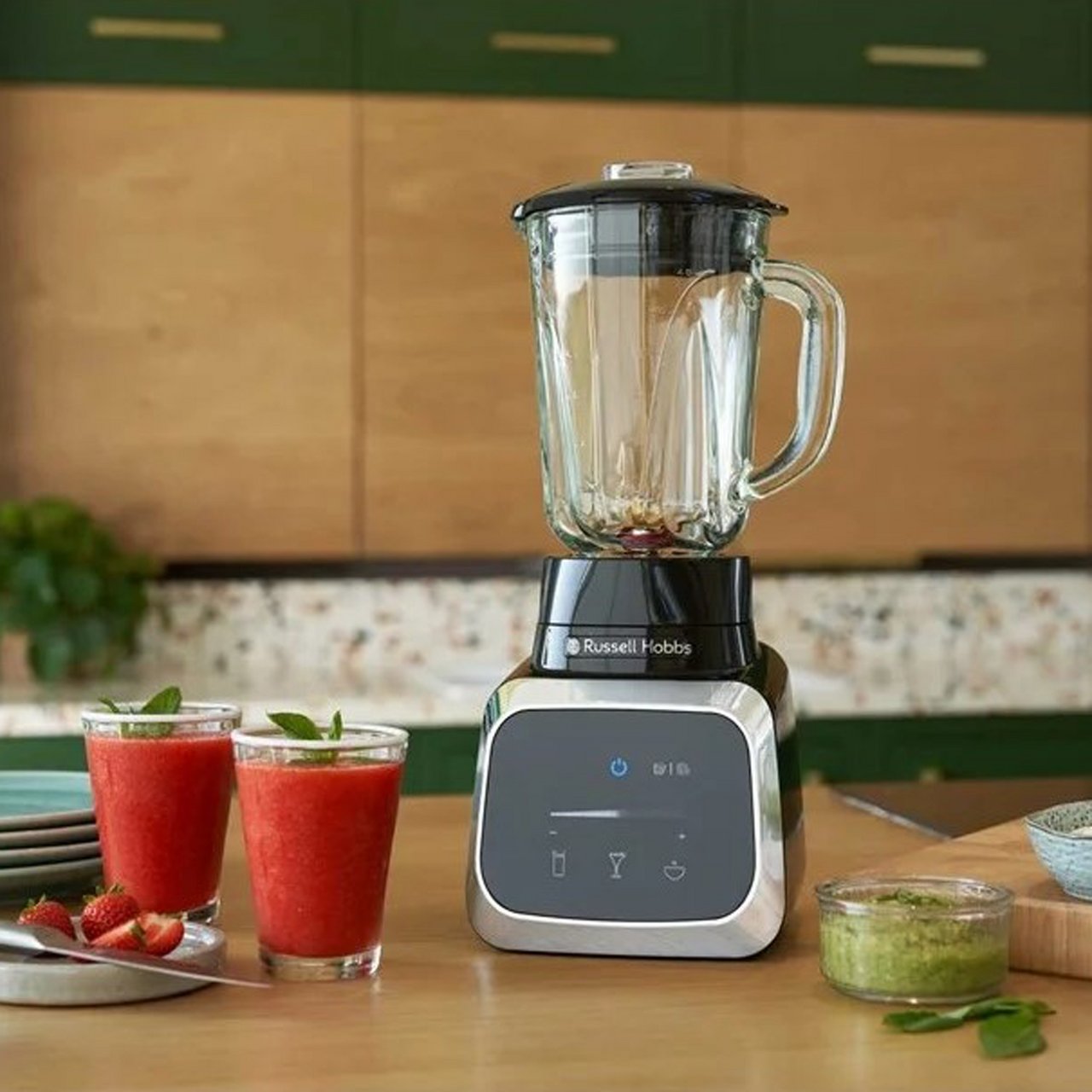 RUSSELL HOBBS BLENDER 1000W, 23.000 OMDREININGER RUSSELL HOBBS BLENDER 1000W, 23.000 OMDREININGER