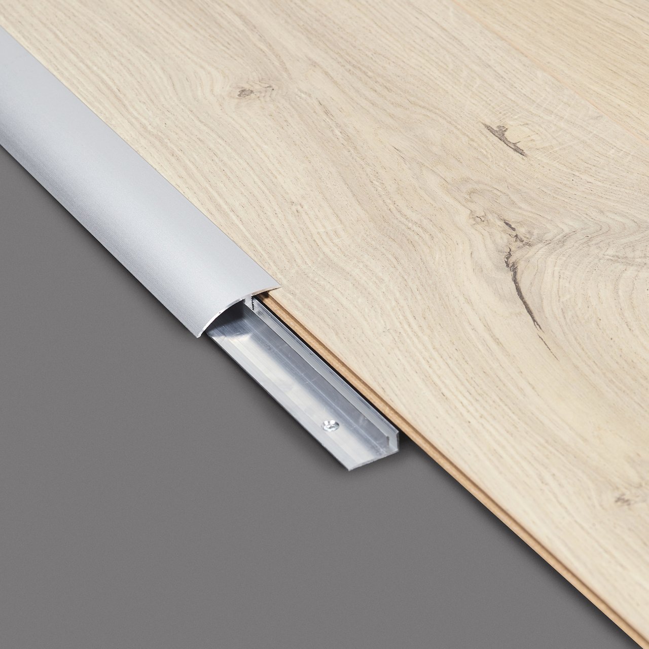 BERRYALLOC NIVÅLIST ALUMINIU SØLV 2M H7-12,3MM BERRYALLOC NIVÅLIST ALUMINIU SØLV 2M H7-12,3MM