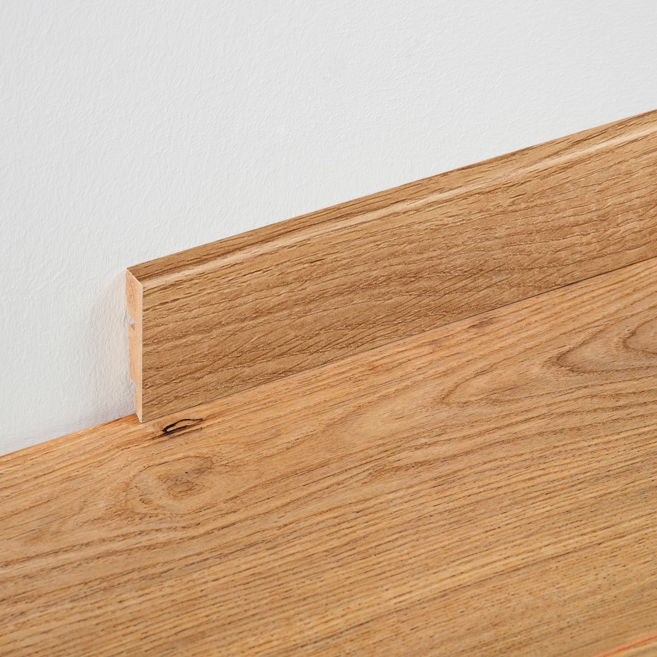 BERRYALLOC JAVA NATUR SOKKELLIST 2,4M BERRYALLOC JAVA NATUR SOKKELLIST 2,4M