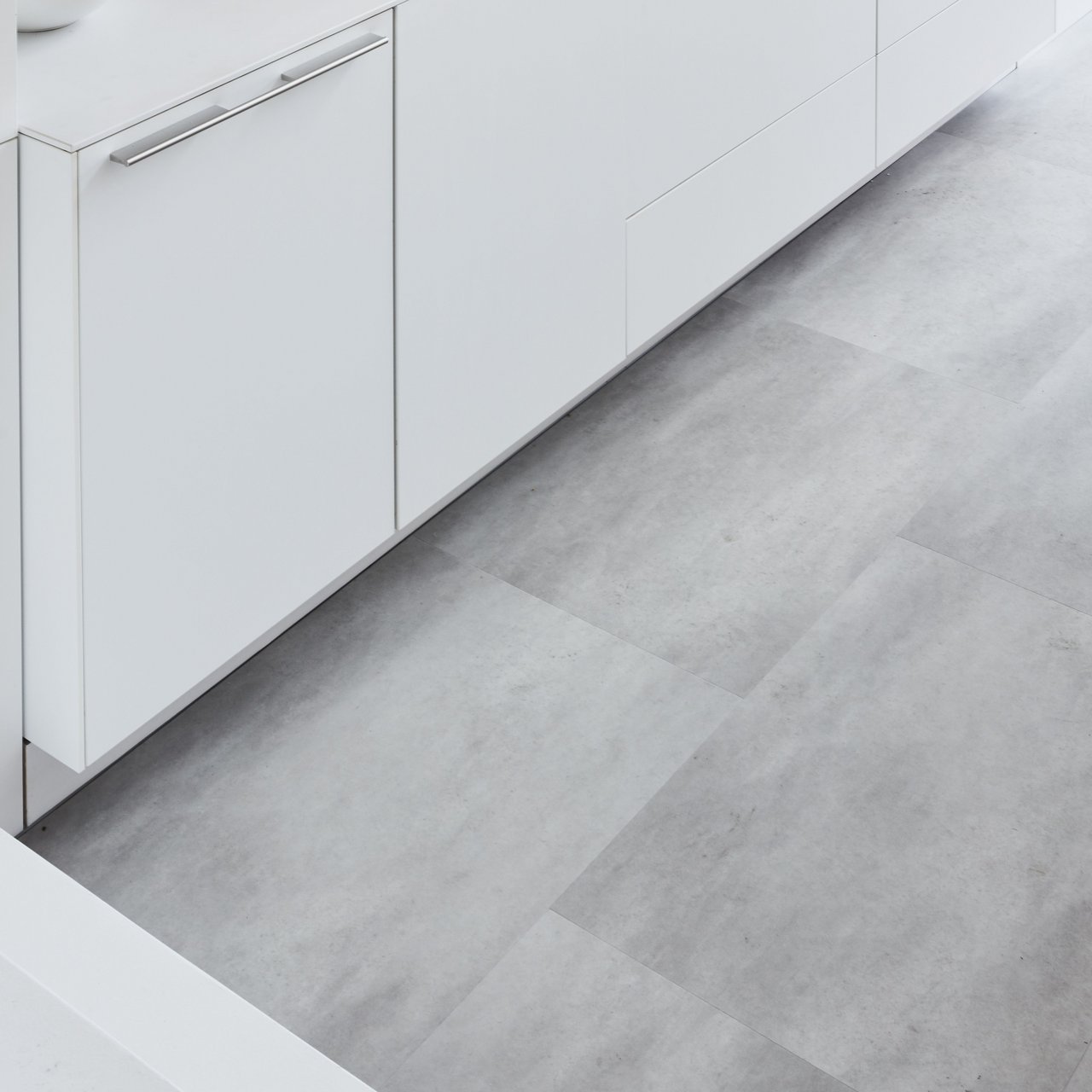 BERRYALLOC SPIRIT PRO CEMENT LIGHT GREY VINYLGULV BERRYALLOC SPIRIT PRO CEMENT LIGHT GREY VINYLGULV