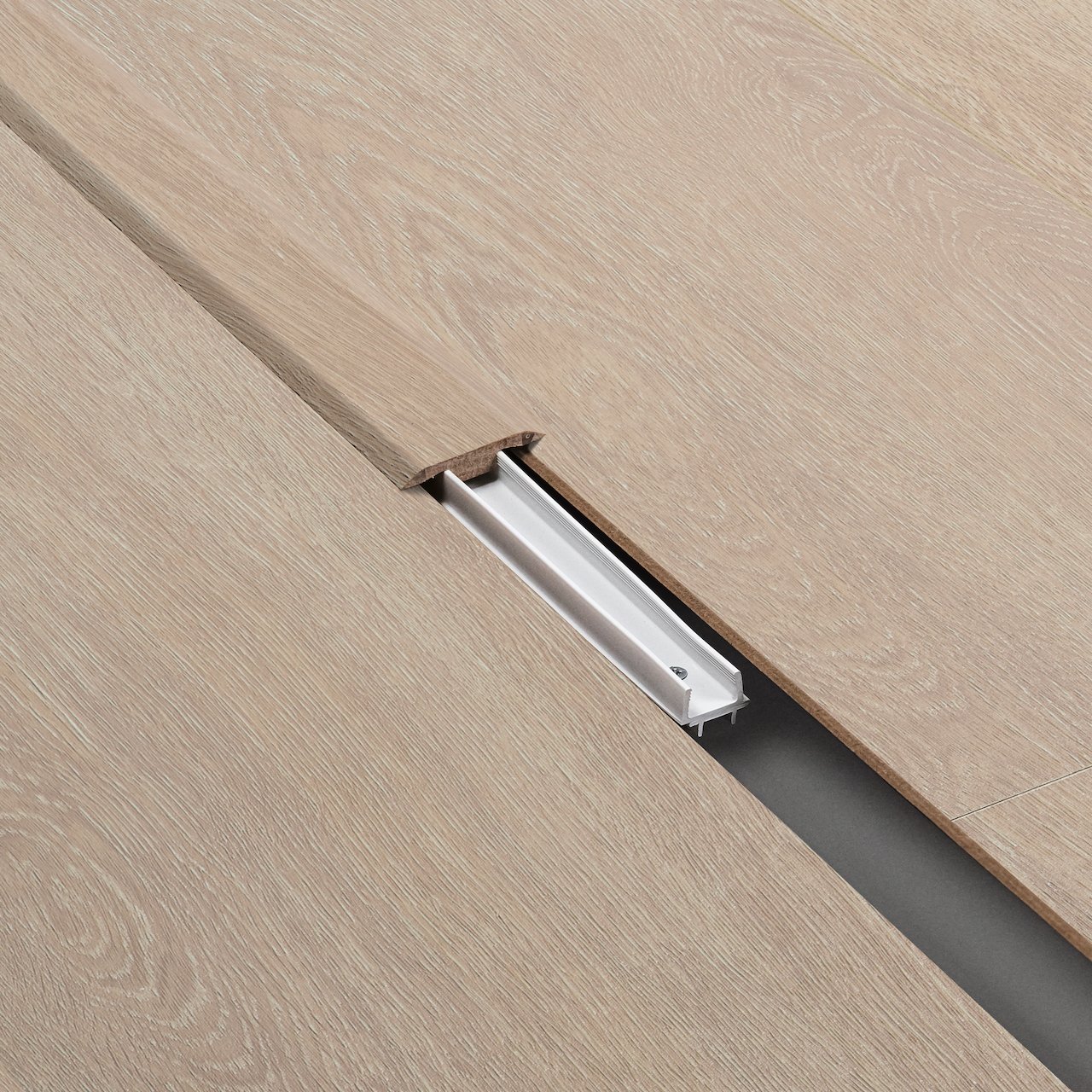 BERRYALLOC T-LIST ROSSINI OAK B6721 BERRYALLOC T-LIST ROSSINI OAK B6721