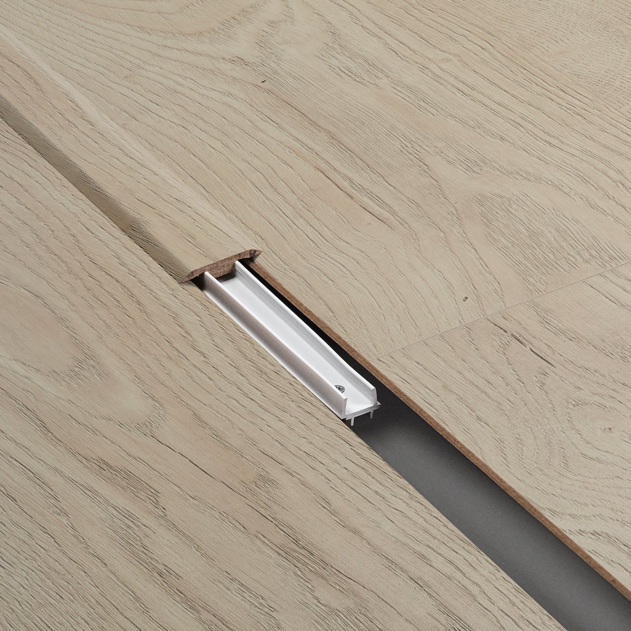 BERRYALLOC T-LIST EPIC LIGHT B8403 BERRYALLOC T-LIST EPIC LIGHT B8403