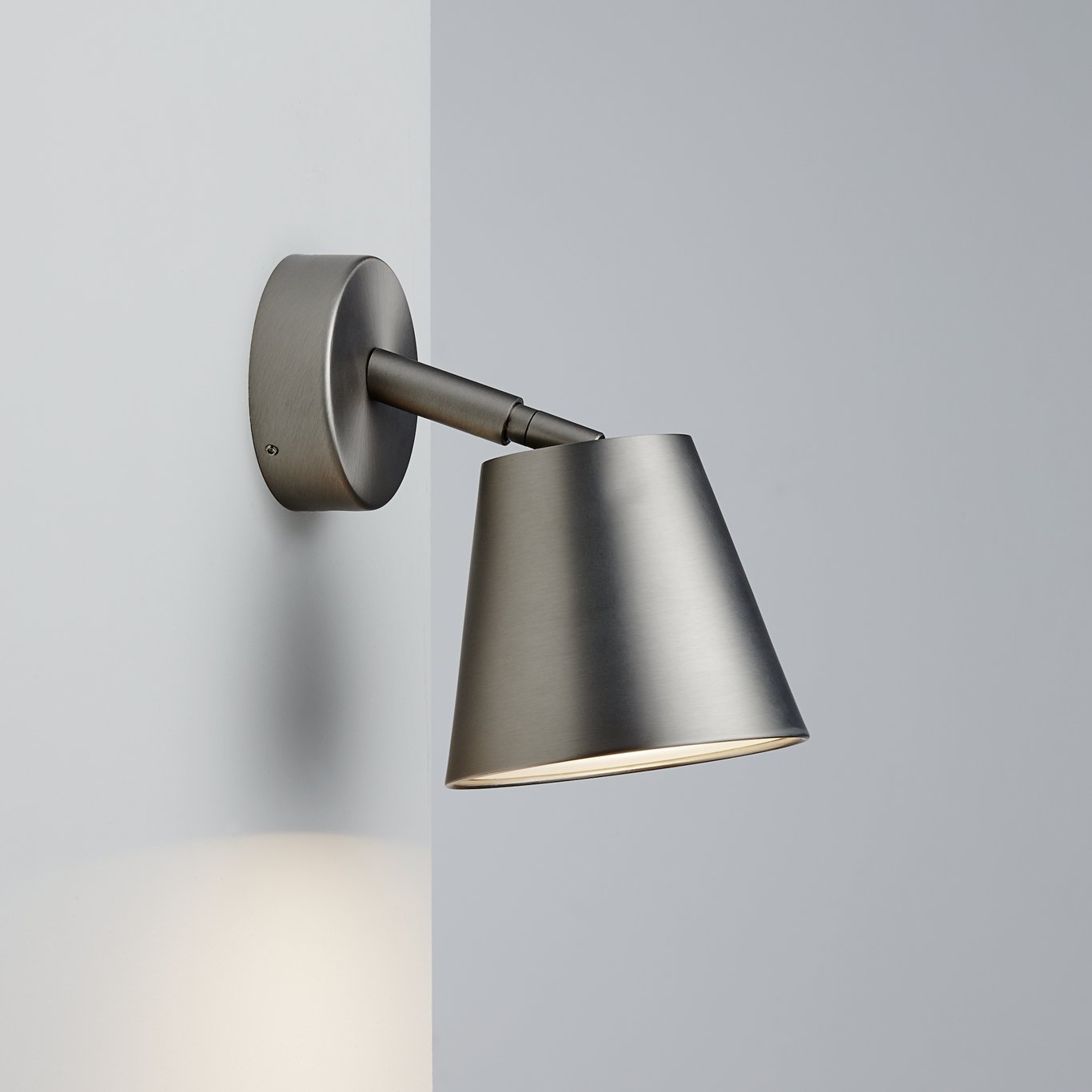 NORDLUX IP S6 BADEROMSLAMPE BØRSTET STÅL NORDLUX IP S6 BADEROMSLAMPE BØRSTET STÅL