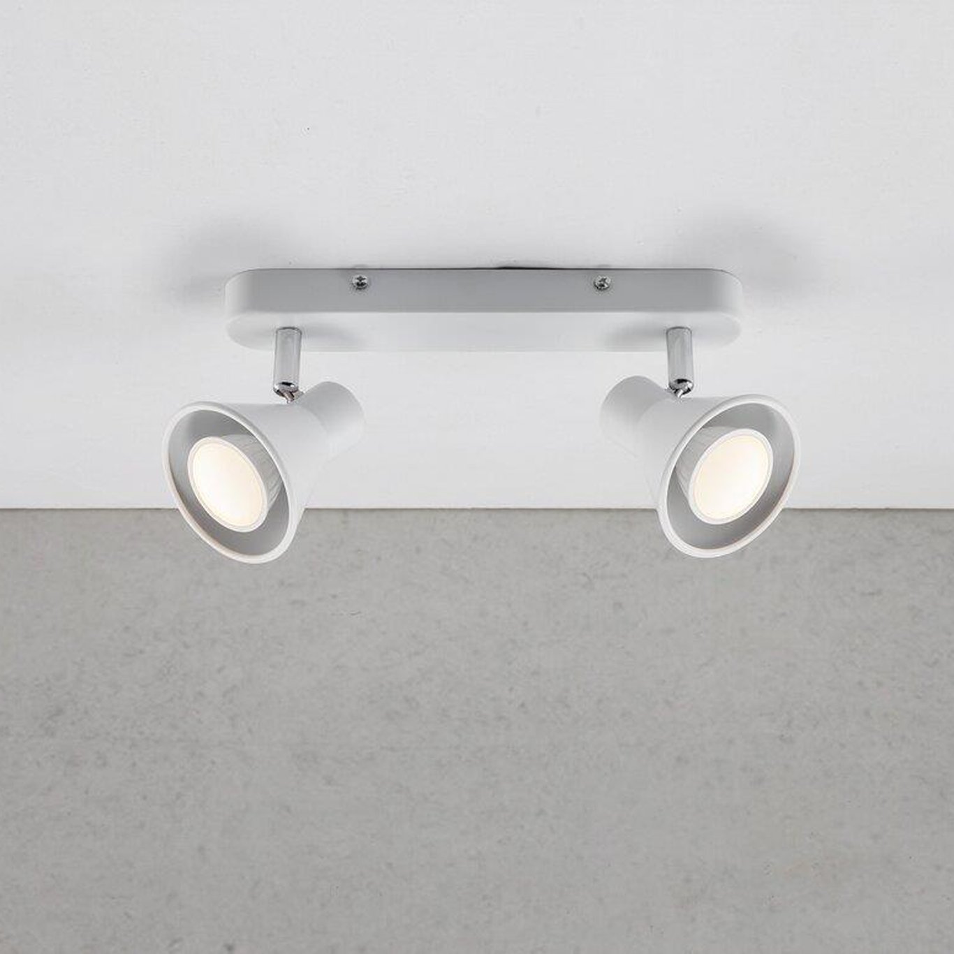 NORDLUX EIK 2-SPOTSKINNE HVIT NORDLUX EIK 2-SPOTSKINNE HVIT