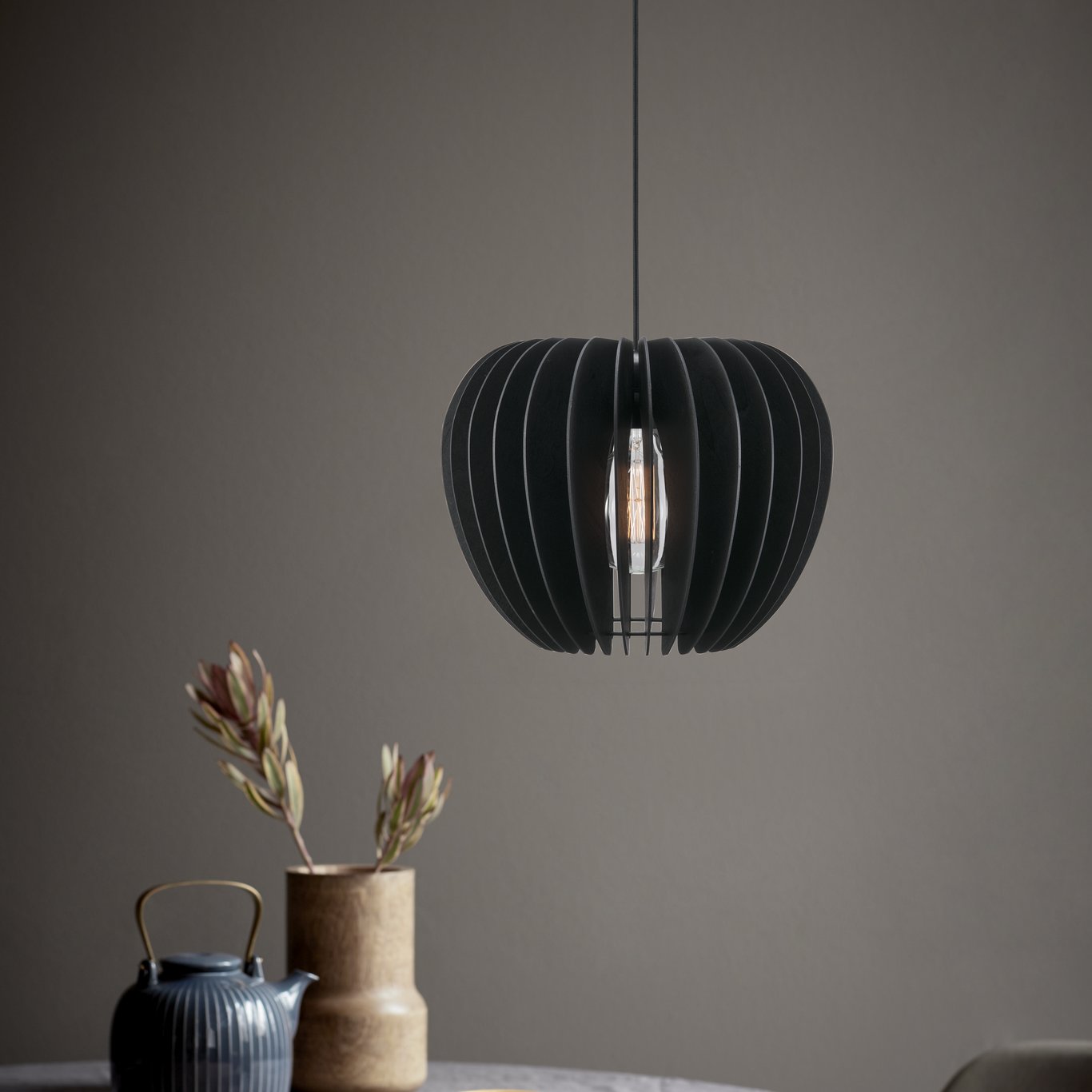 NORDLUX TRIBECA 38 PENDEL E27 SORT NORDLUX TRIBECA 38 PENDEL E27 SORT