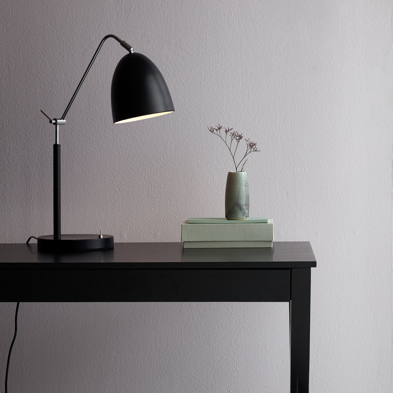 NORDLUX ALEXANDER BORDLAMPE E27, SORT NORDLUX ALEXANDER BORDLAMPE E27, SORT