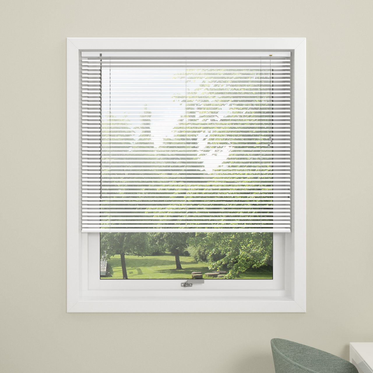 DEBEL ALU. PERSIENNE 25MM 110X160, HVIT DEBEL ALU. PERSIENNE 25MM 110X160, HVIT