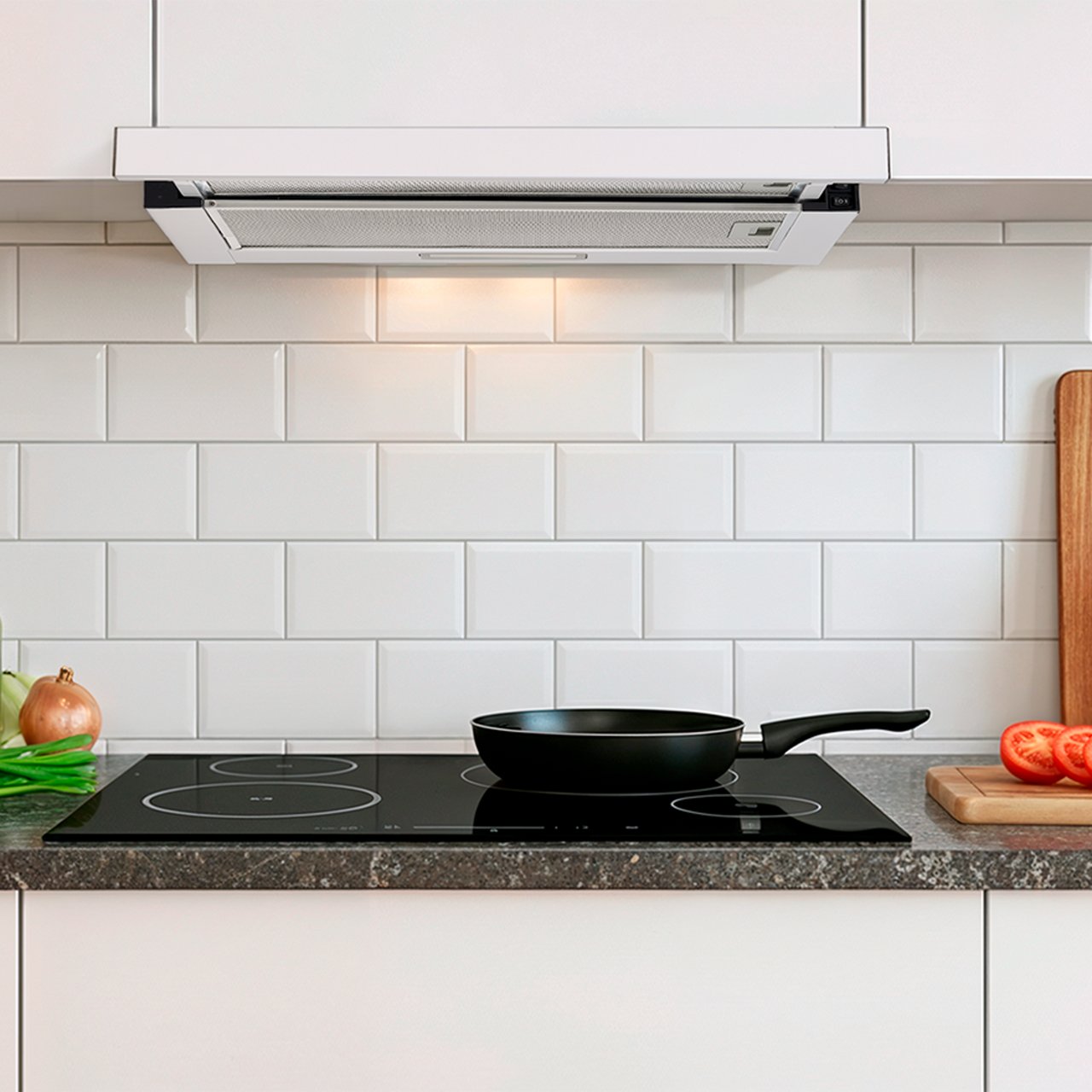 THERMEX TREND MODEL 20 UTTREKKSHETTE 60 CM HVIT MED MOTOR THERMEX TREND MODEL 20 UTTREKKSHETTE 60 CM HVIT MED MOTOR