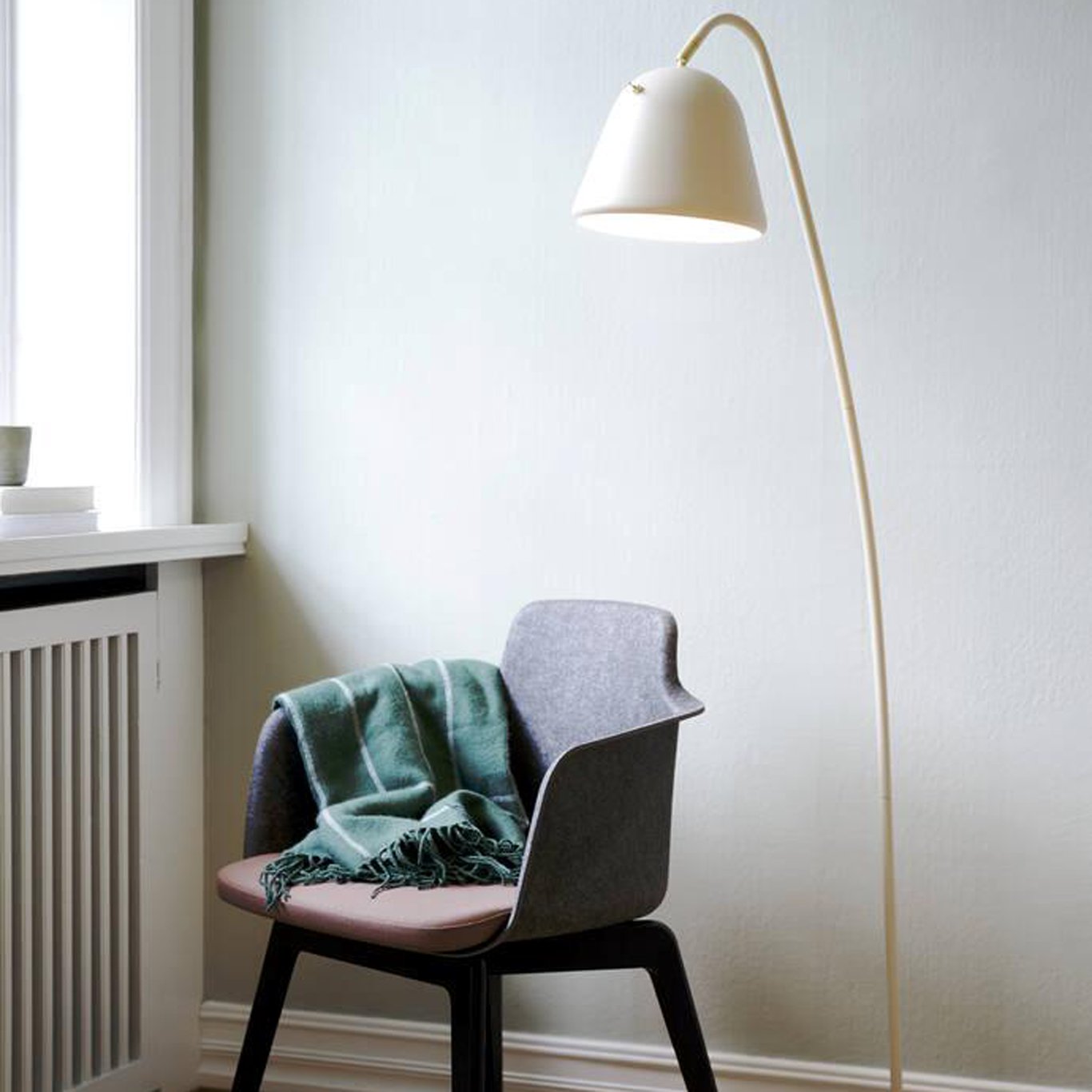 NORDLUX FLEUR GULVLAMPE E27 BEIGE NORDLUX FLEUR GULVLAMPE E27 BEIGE