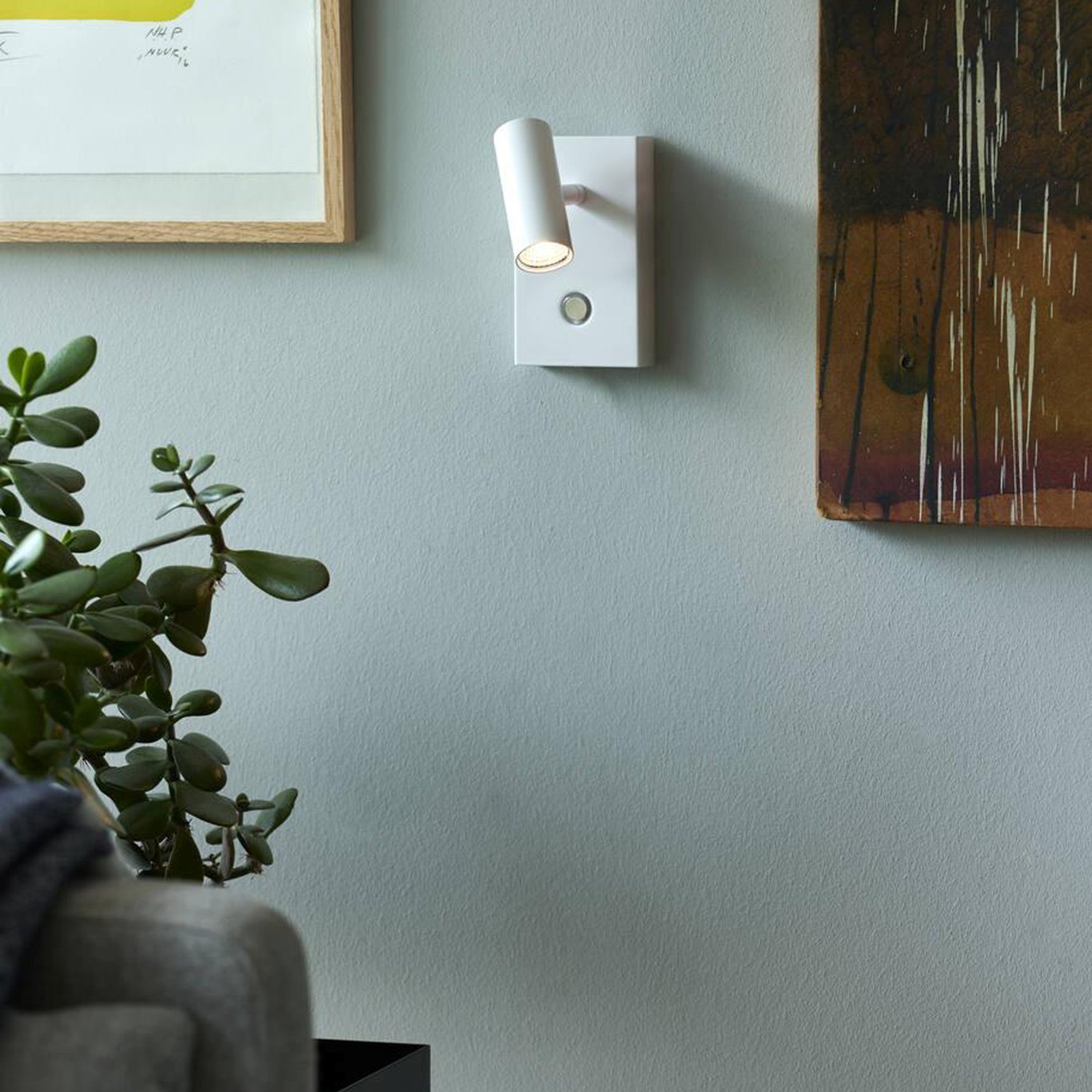 NORDLUX OMARI VEGGLAMPE LED HVIT NORDLUX OMARI VEGGLAMPE LED HVIT