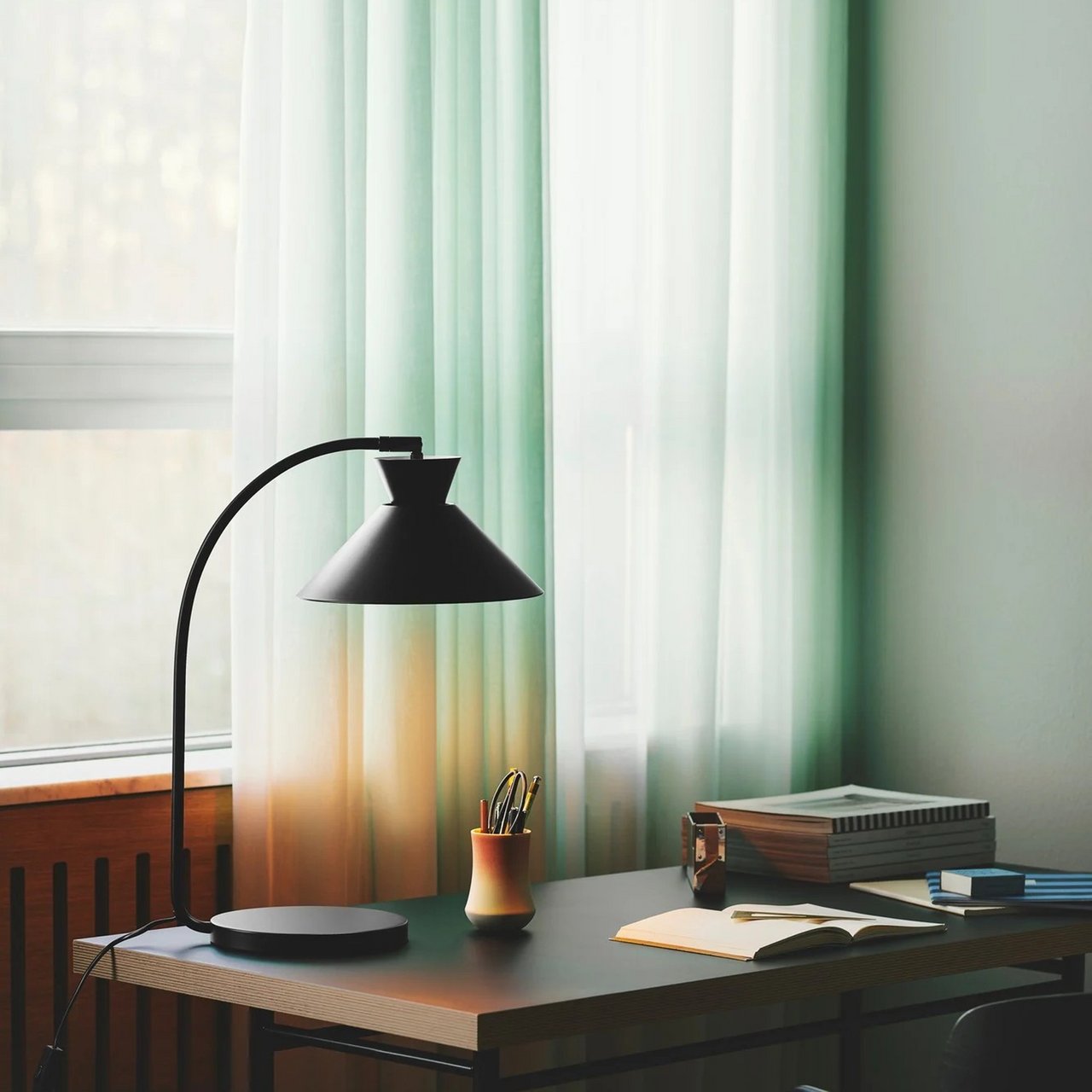 NORDLUX DIAL BORDLAMPE E27 SORT NORDLUX DIAL BORDLAMPE E27 SORT