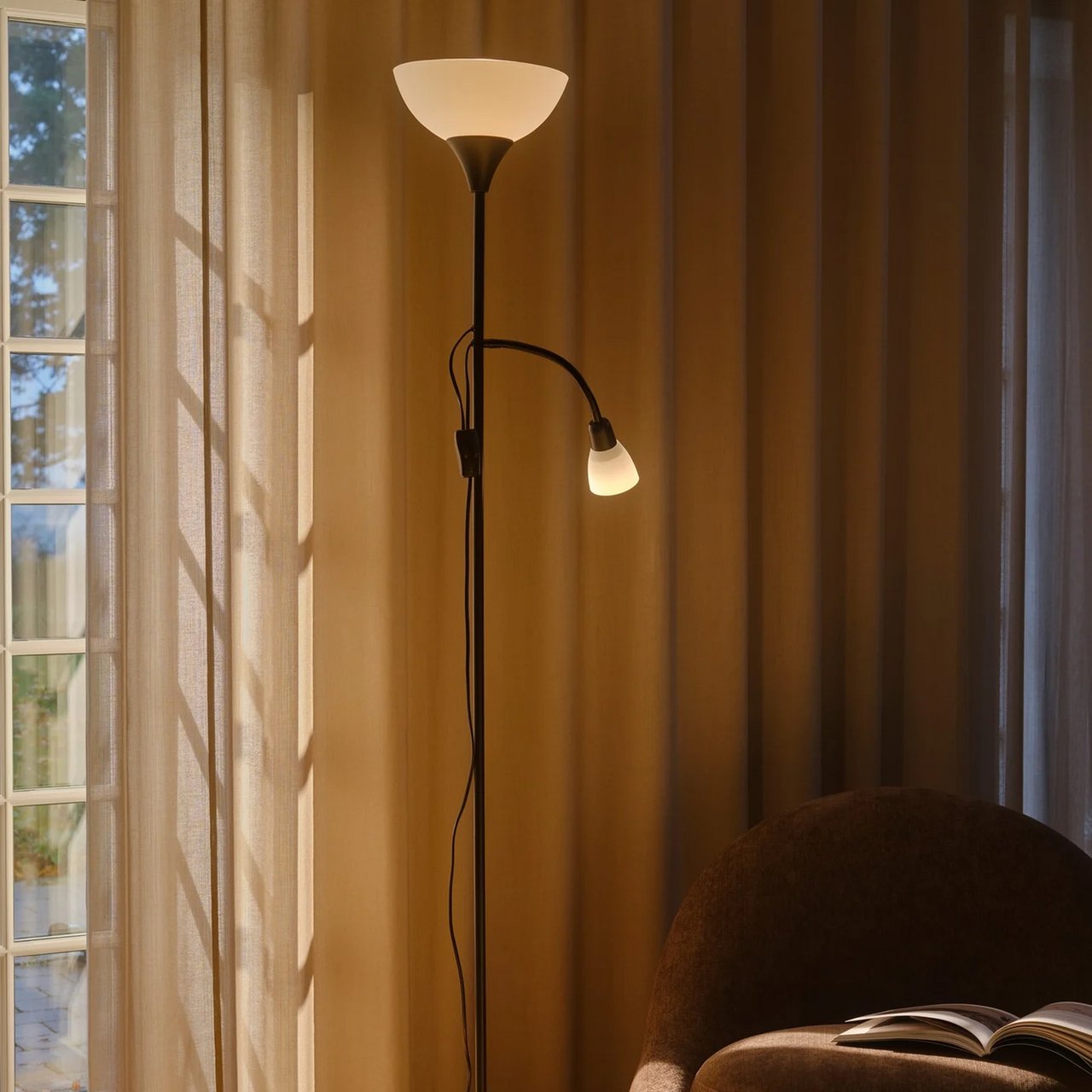 NORDLUX LAURIA GULVLAMPE SORT