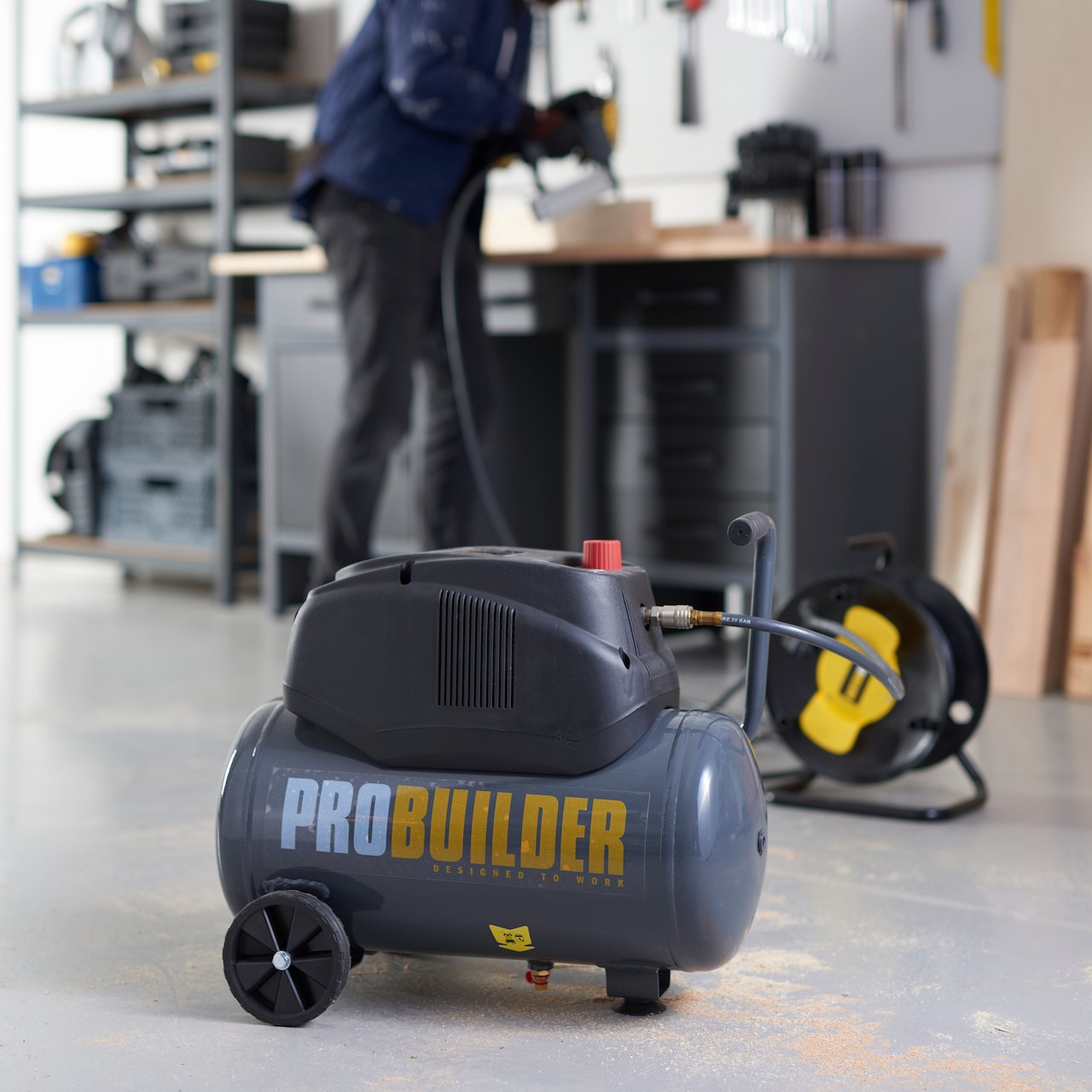 PROBUILDER KOMPRESSOR 1,5HK 24L PROBUILDER KOMPRESSOR 1,5HK 24L