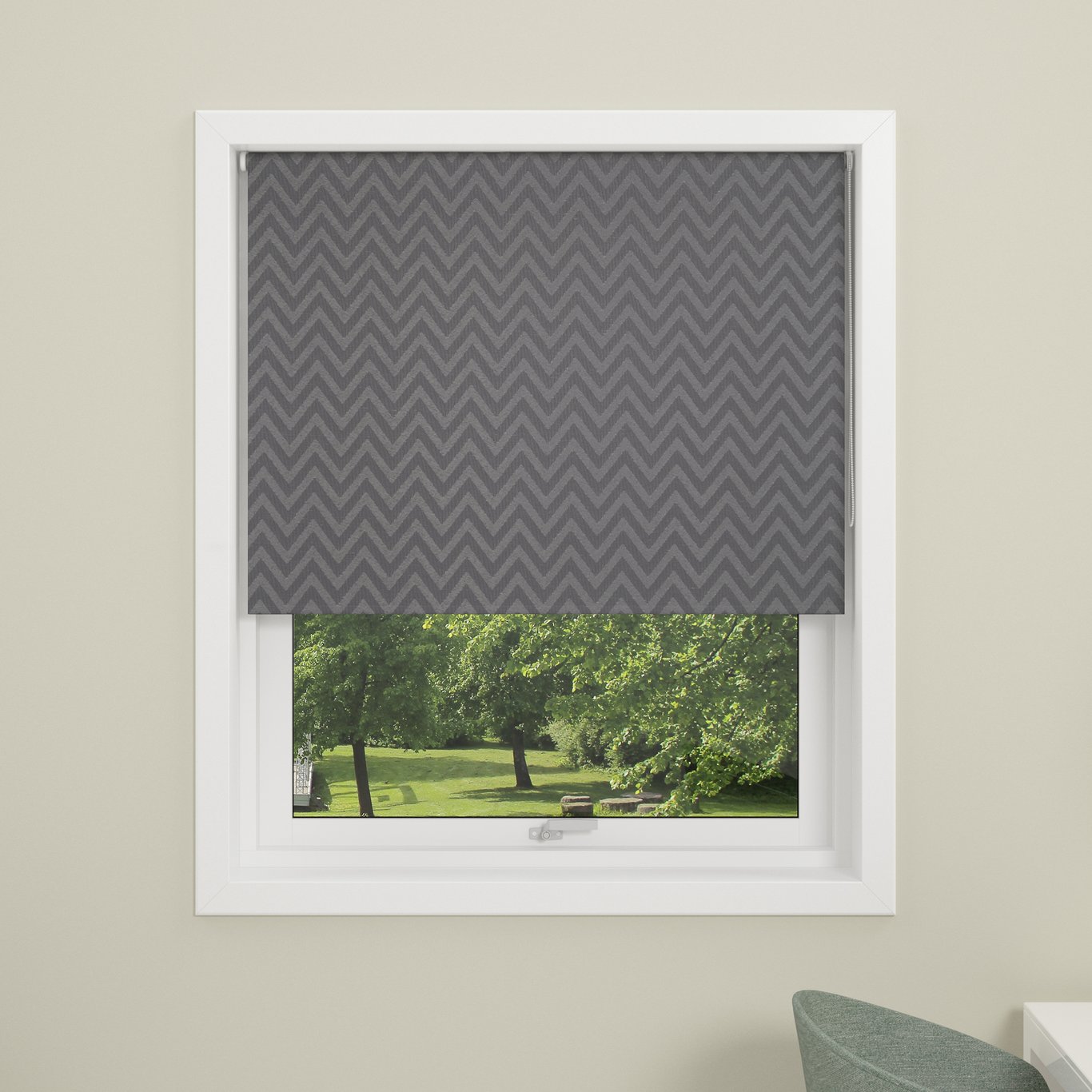 DEBEL RULLEGARDIN ZIG ZAG LYSTETT GRÅ 120X175