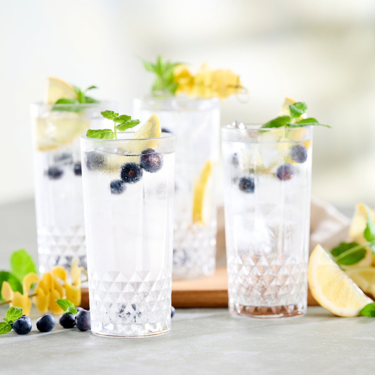 DAY DRIKKEGLASS KLAR HØY 33CL 4STK DAY DRIKKEGLASS KLAR HØY 33CL 4STK