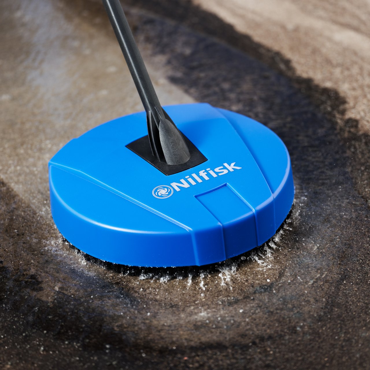 NILFISK COMPACT PATIO TERRASSEVASKER