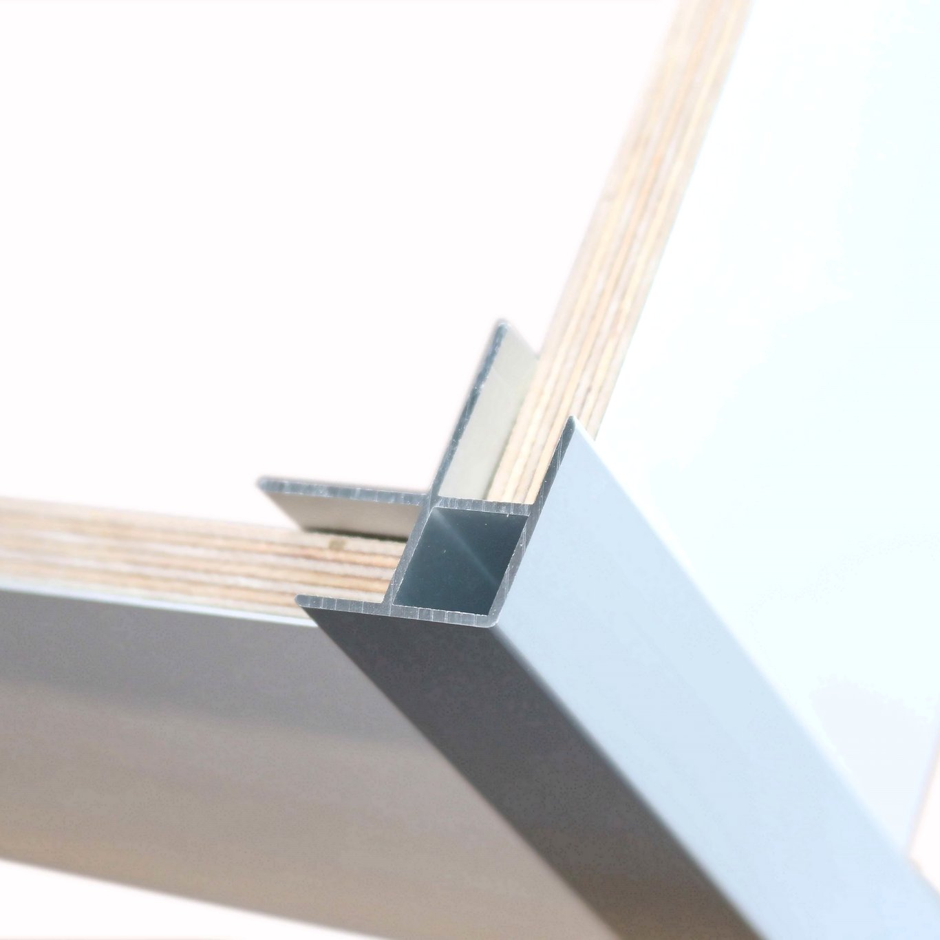 BERRYALLOC UTVENDIG HJØRNELIST NATUR 2,4M BERRYALLOC UTVENDIG HJØRNELIST NATUR 2,4M