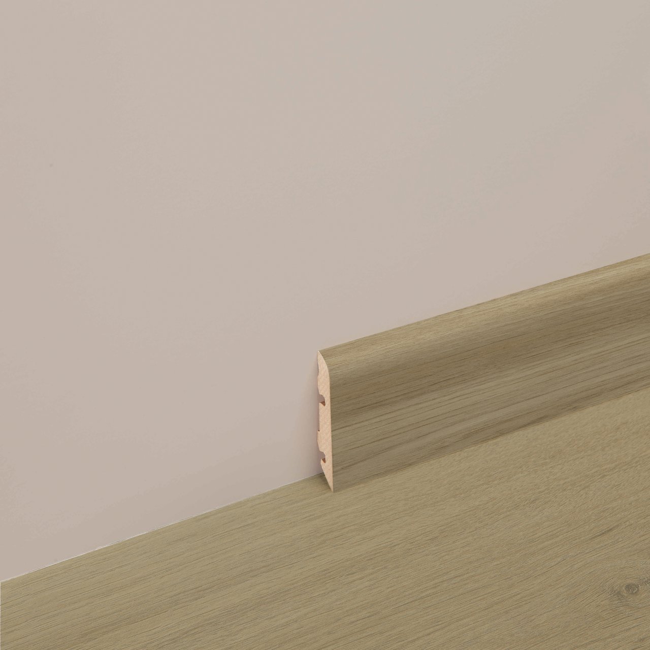 BERRYALLOC BERGEN EIK SOKKELLIST 2400X14X60 BERRYALLOC BERGEN EIK SOKKELLIST 2400X14X60