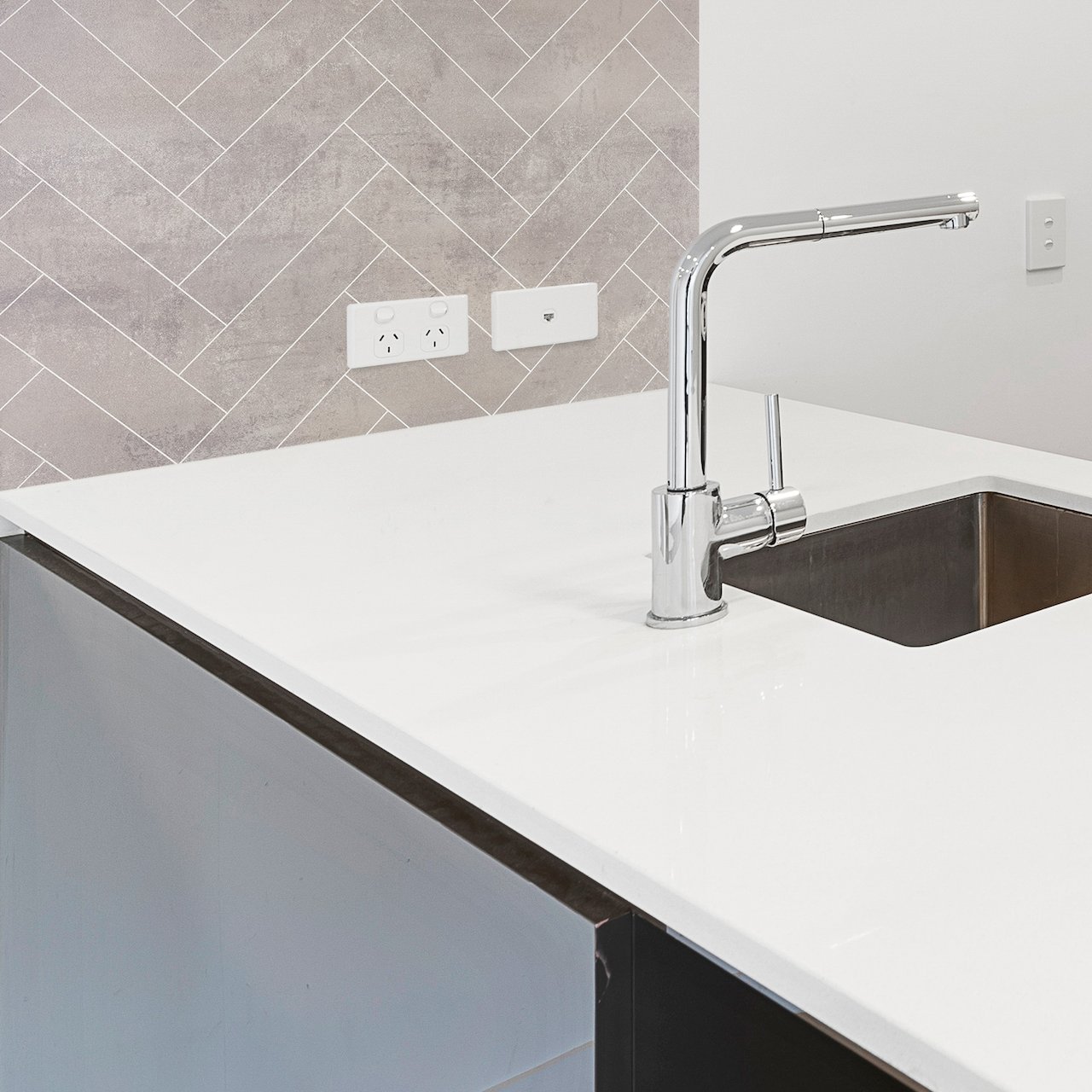 BERRYALLOC KITCHEN WALL SEMENT FISKEBEN SATIN FINISH BERRYALLOC KITCHEN WALL SEMENT FISKEBEN SATIN FINISH