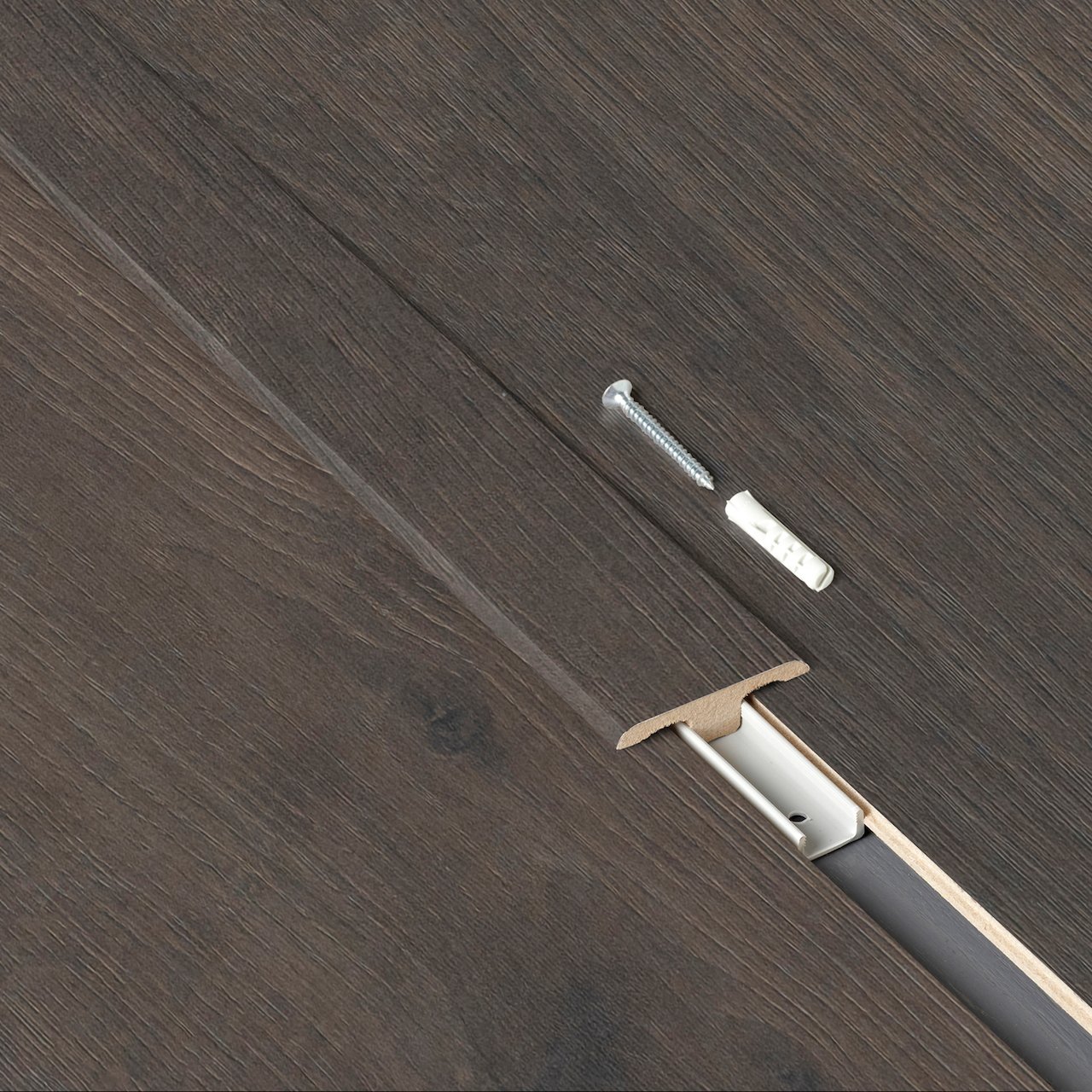 BERRYALLOC T-LIST 2,4M HAVANA OAK BERRYALLOC T-LIST 2,4M HAVANA OAK