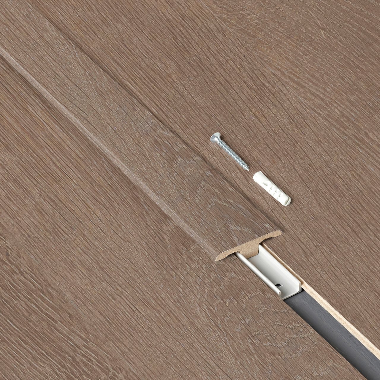 BERRYALLOC T-LIST 2,4M GOLDEN OAK BERRYALLOC T-LIST 2,4M GOLDEN OAK