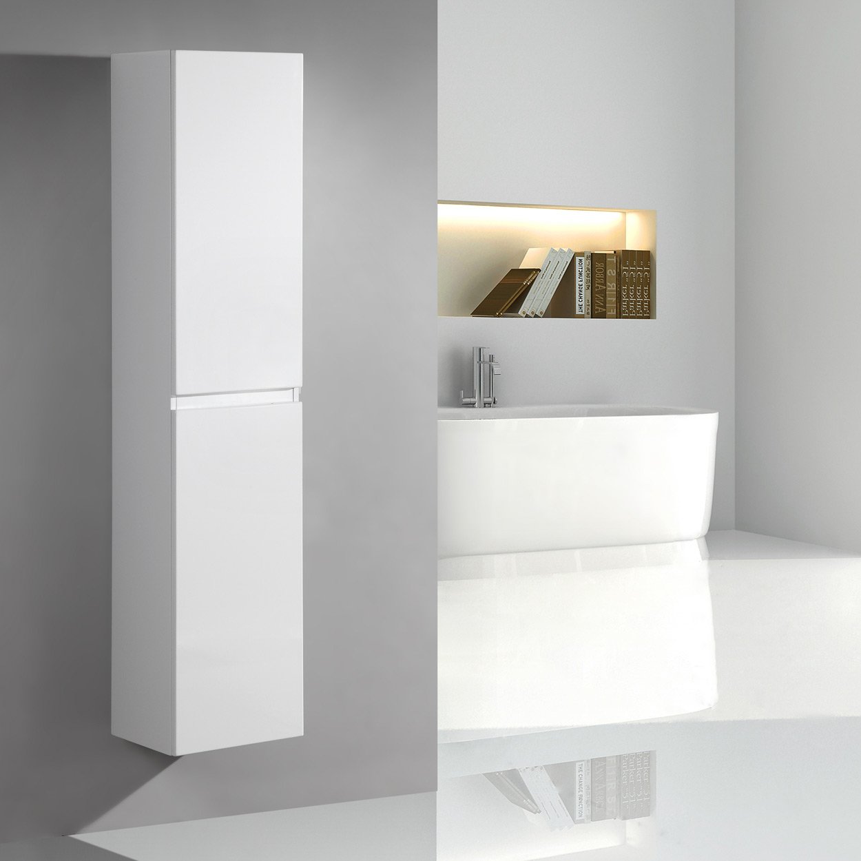 LIND BELLEVUE HØYSKAP I HVIT LIND BELLEVUE HØYSKAP I HVIT