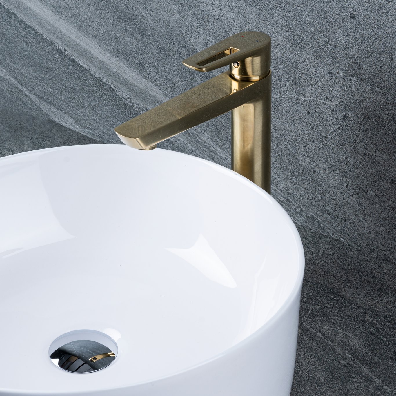 CELESTE STOKE SERVANTBATTERI HØY, MESSING CELESTE STOKE SERVANTBATTERI HØY, MESSING