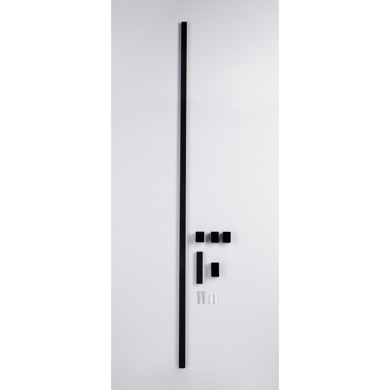 CELESTE VEGGBESLAG TIL AMORE DUSJHJØRNE SORT CELESTE VEGGBESLAG TIL AMORE DUSJHJØRNE SORT