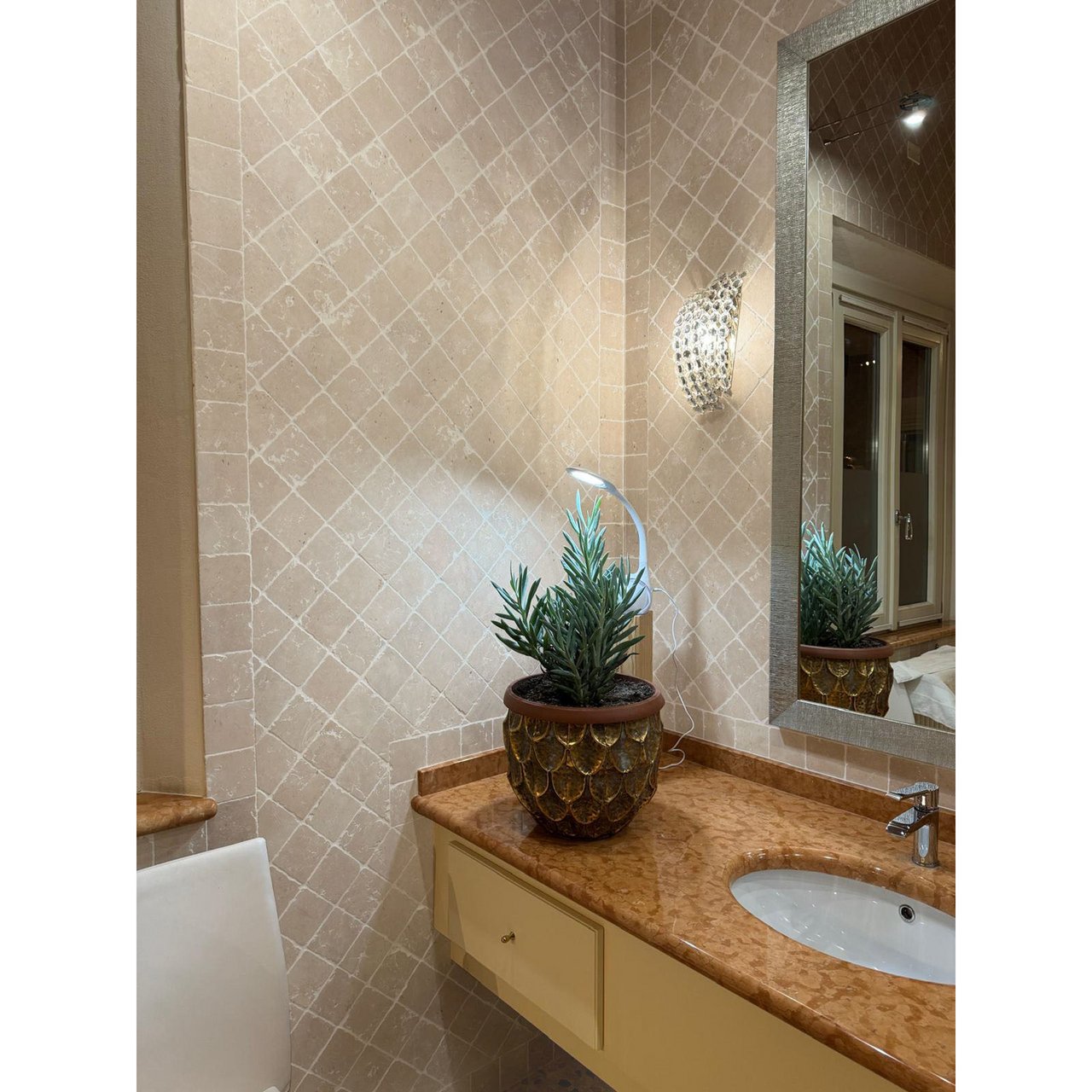 TRAVERTINO CHIARO 10X10 TRAVERTINO CHIARO 10X10