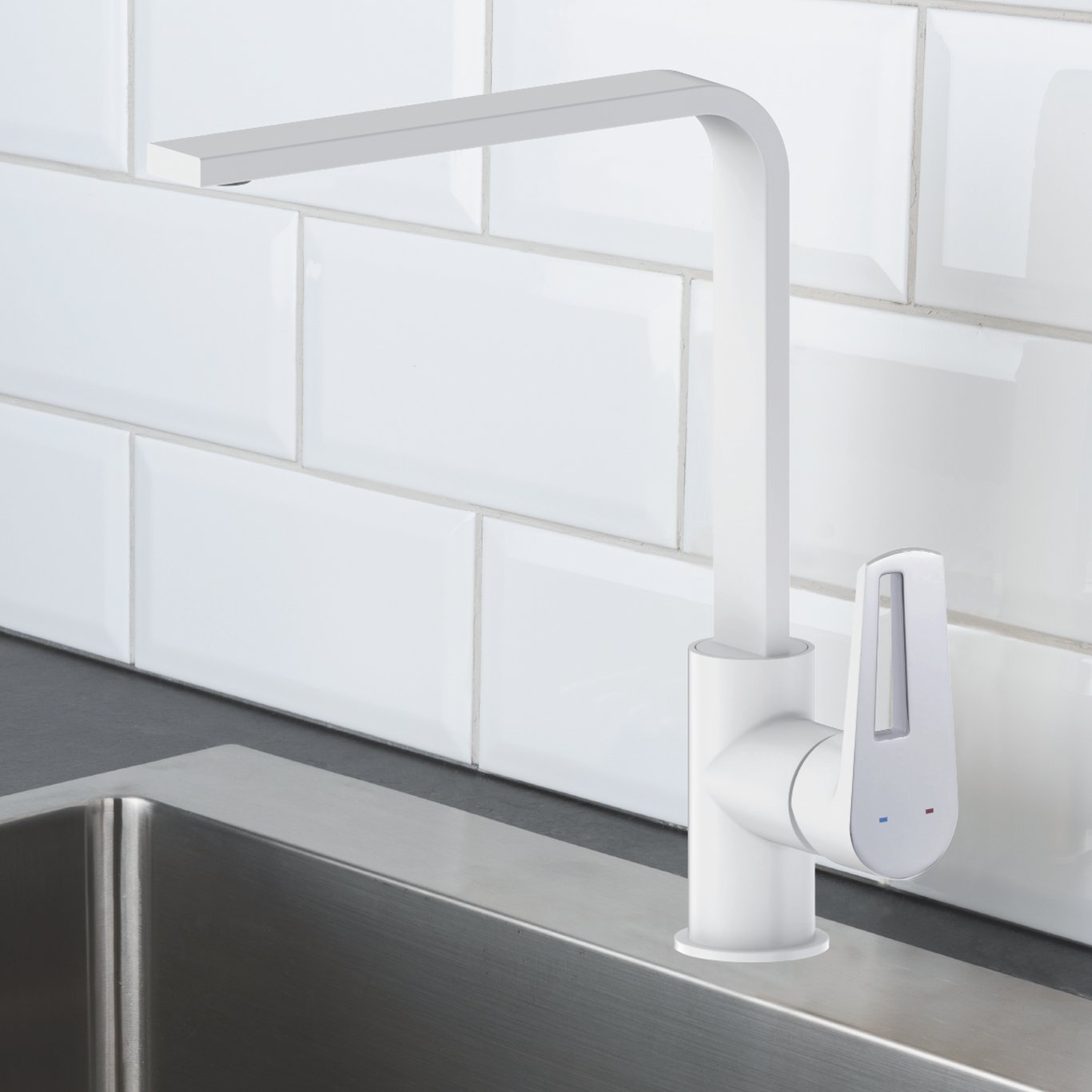 CELESTE STOKE KJØKKENARMATUR HVIT CELESTE STOKE KJØKKENARMATUR HVIT