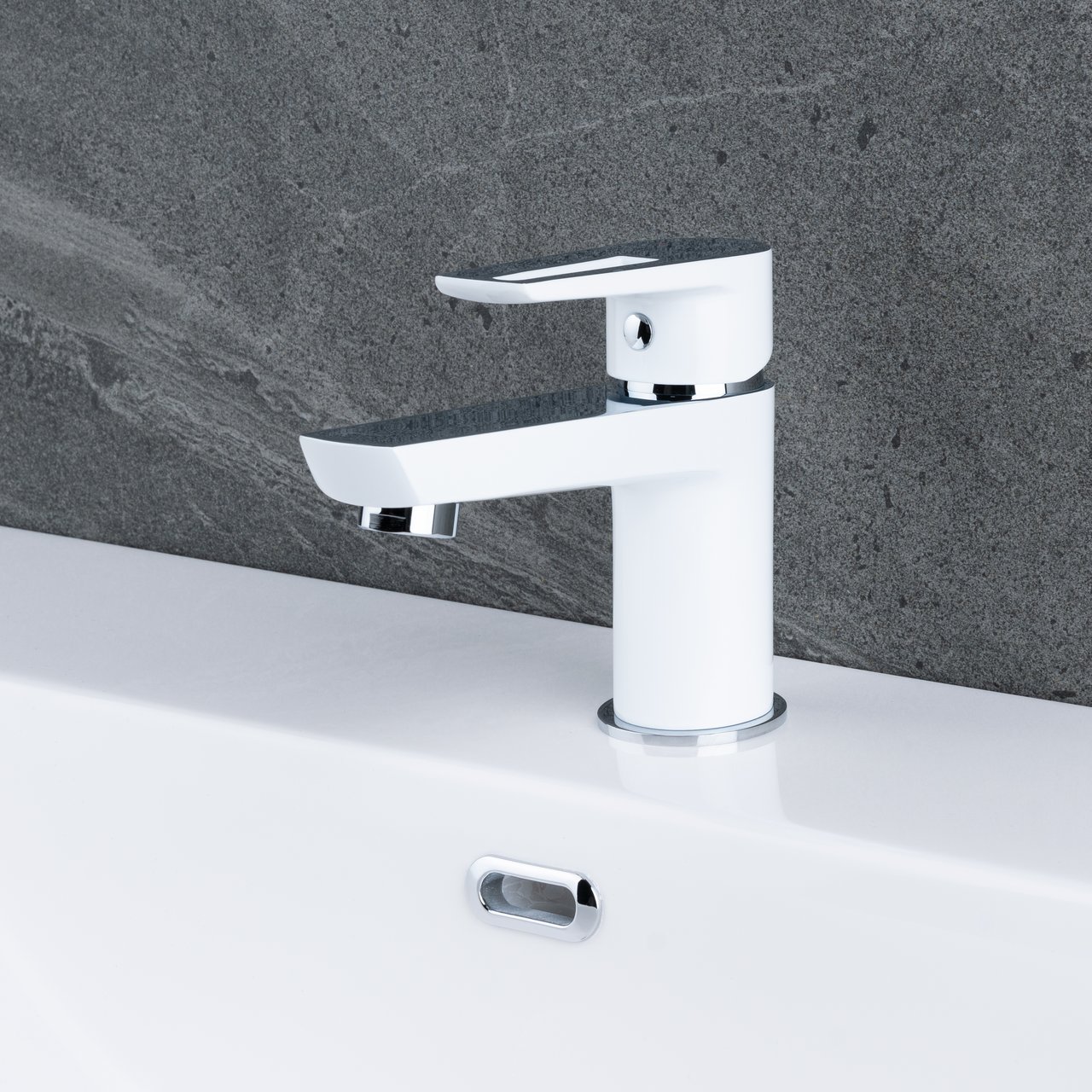 CELESTE MARLOW SERVANTBATTERI KROM/HVIT