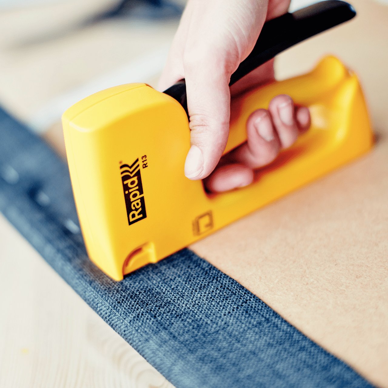 RAPID STIFTEPISTOL R13 RAPID STIFTEPISTOL R13