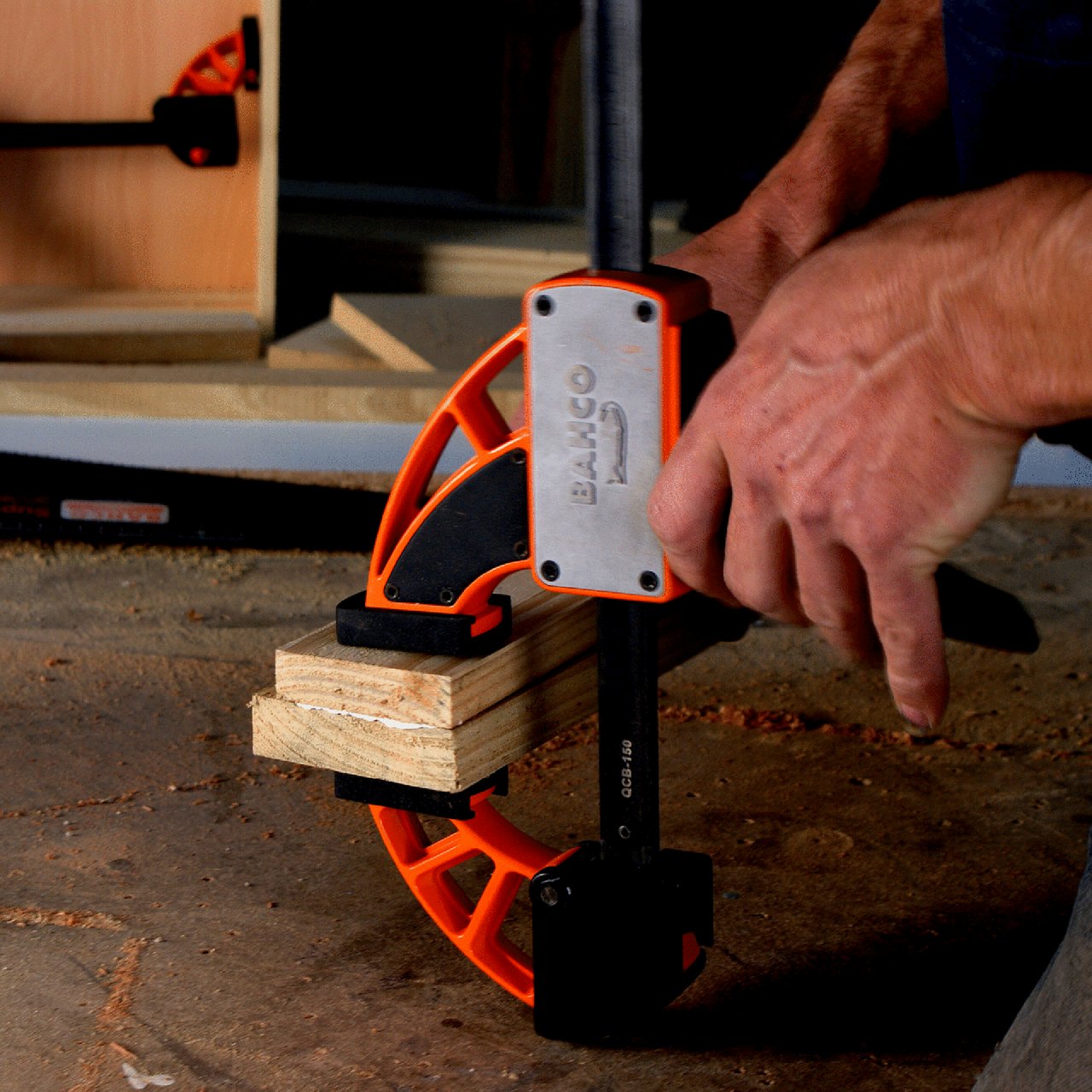 BAHCO ENHÅNDSTVINGE 95MMX450MM QCB BAHCO ENHÅNDSTVINGE 95MMX450MM QCB