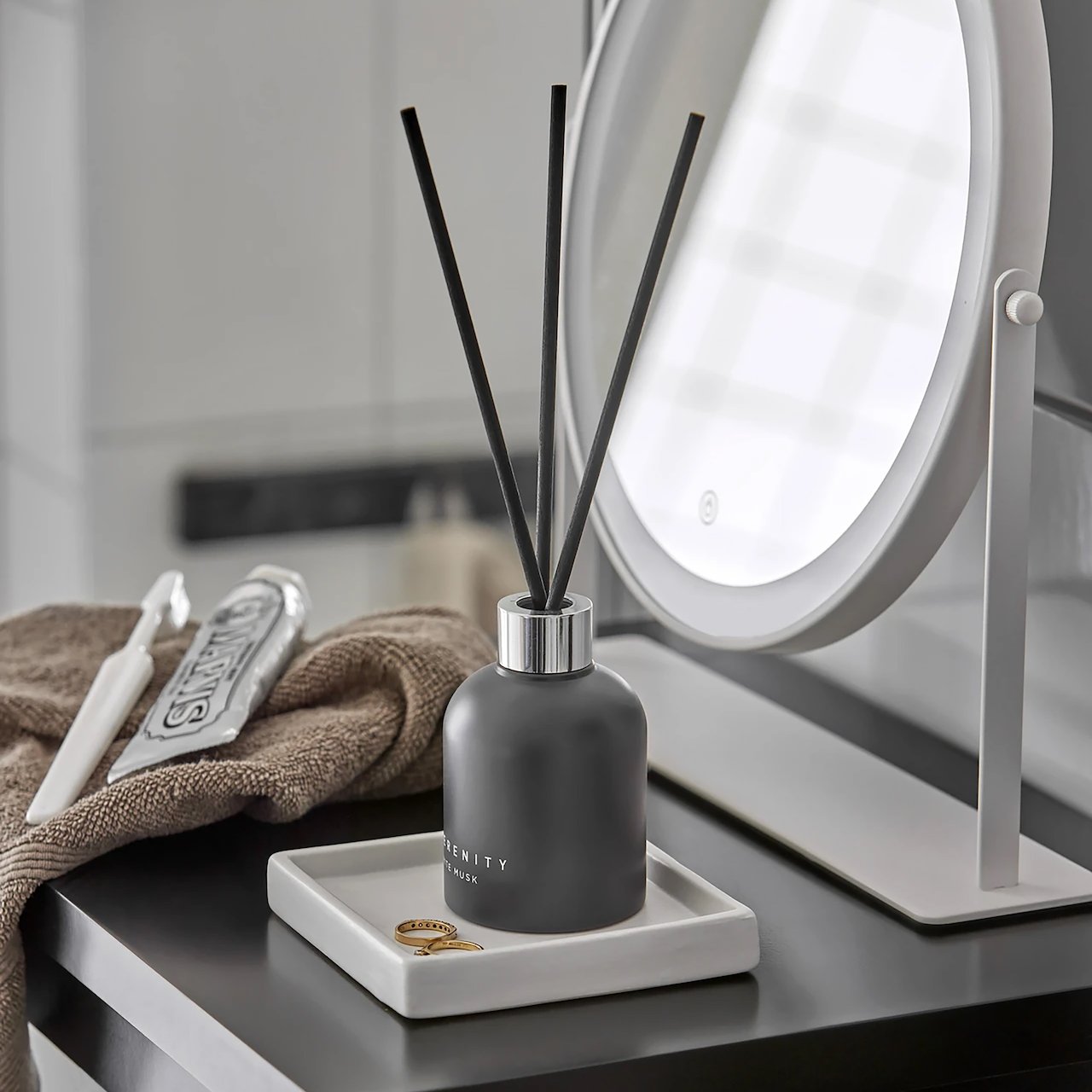 SERENITY DUFTPINNER 150ML SEASALT & SAGE SERENITY DUFTPINNER 150ML SEASALT & SAGE