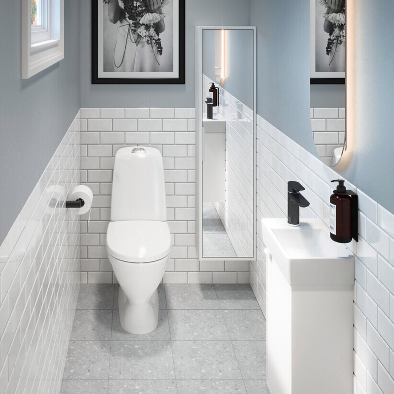 GUSTAVSBERG ARTIC SMALL HØYSKAP 33X20X135 HVIT