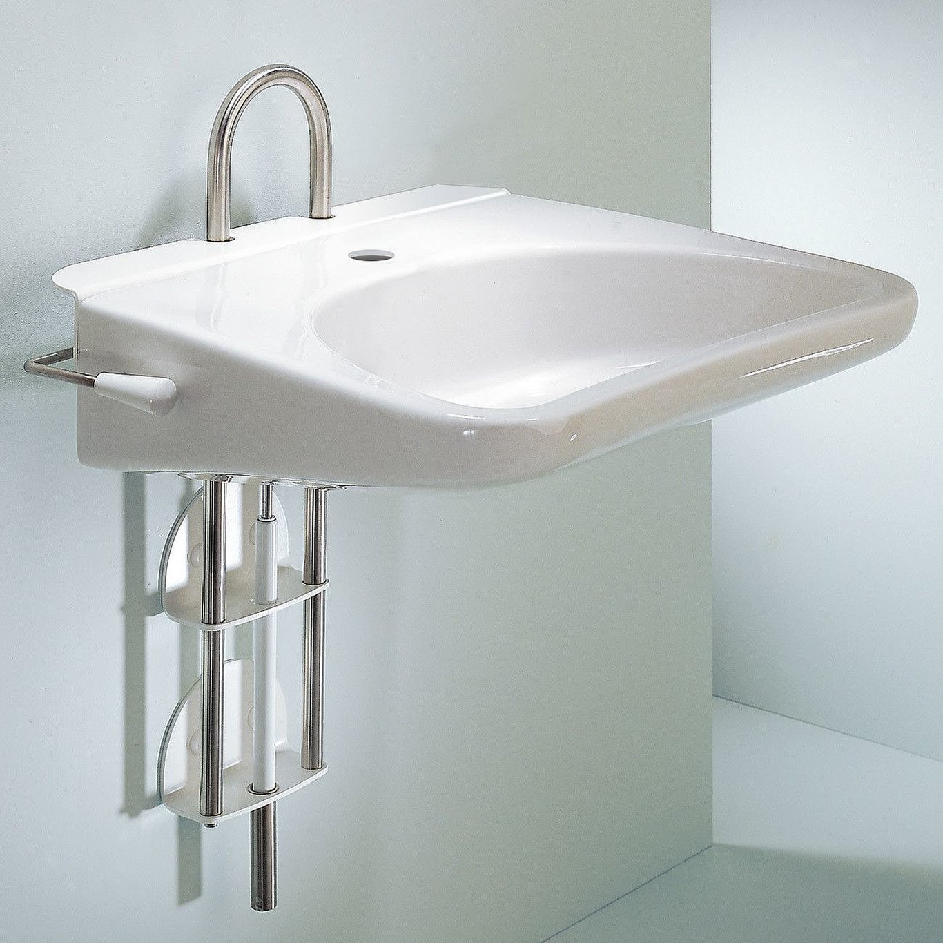 GUSTAVSBERG CARE SERVANTLØFTER 320MM HØYDEJUSTERING HVIT GUSTAVSBERG CARE SERVANTLØFTER 320MM HØYDEJUSTERING HVIT