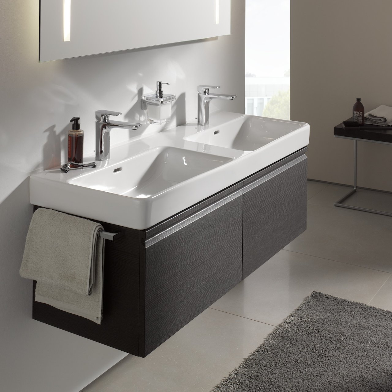 LAUFEN PRO S SERVANTSKAP 126 CM 1 SKUFF WENGE LAUFEN PRO S SERVANTSKAP 126 CM 1 SKUFF WENGE